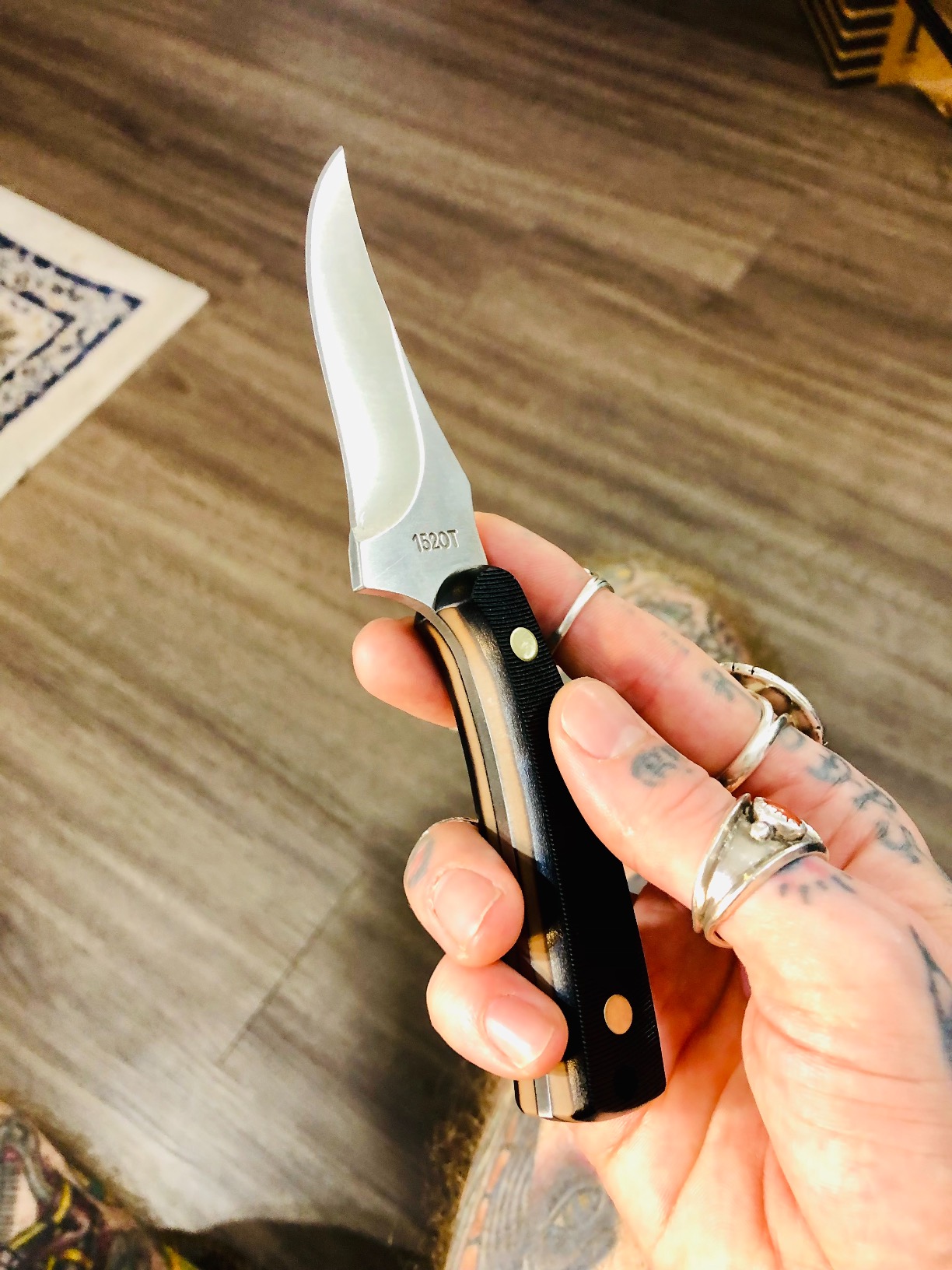 Old Timer 152OT Sharpfinger 7.1in S.S. Full Tang Fixed Blade Knife with 3.3in Clip Point Skinner Blade, Black Sawcut Handle, and Leather Belt Sheath for Hunting, Camping, Skinning customer photo 2