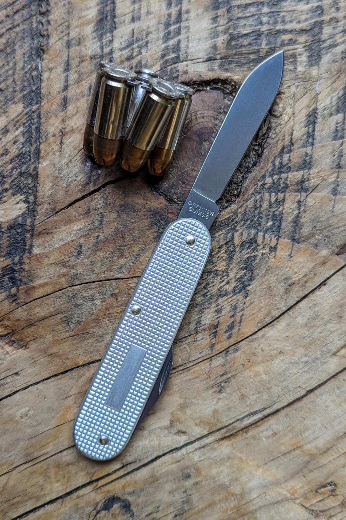 Victorinox Bantam Alox Swiss Army Knife, 5 Function Swiss Made Pocket Knife with Large Blade, Screwdriver and Bottle Opener - Silver customer photo 1