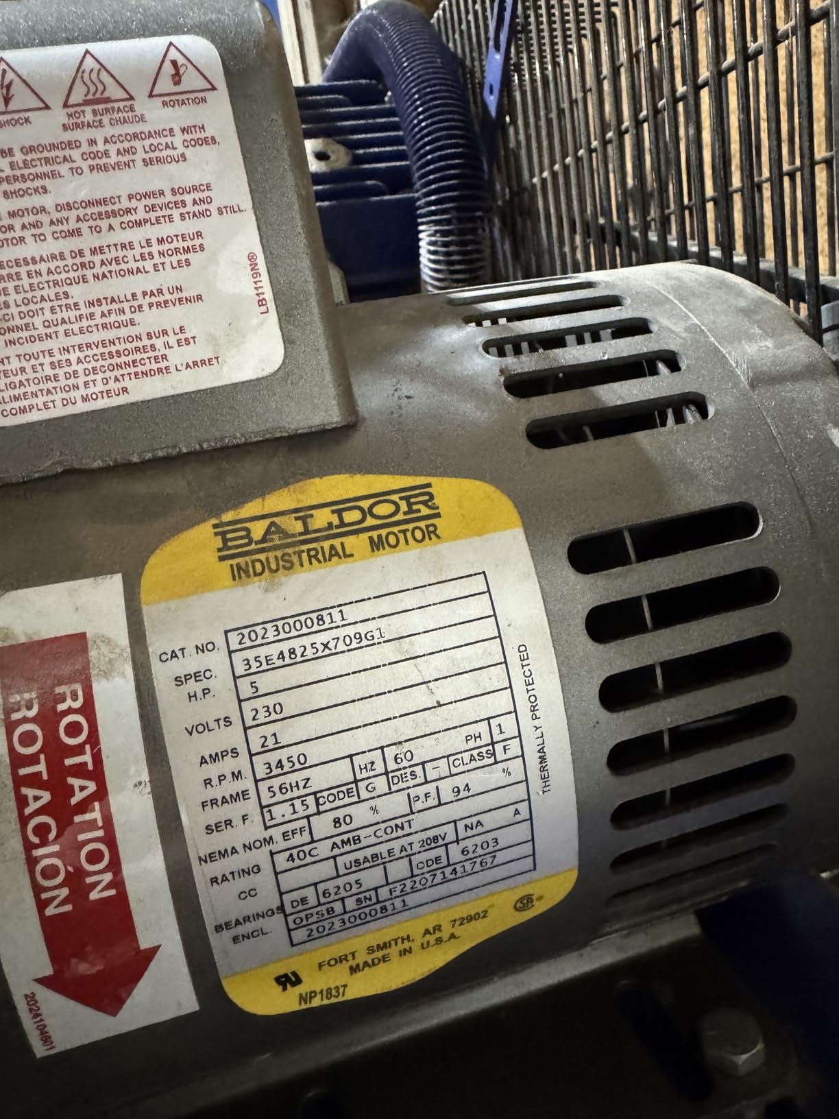 Quincy QT-54 Splash Lubricated Reciprocating Air Compressor - 5 HP, 230 Volt, 1 Phase, 60-Gallon Vertical customer photo 2