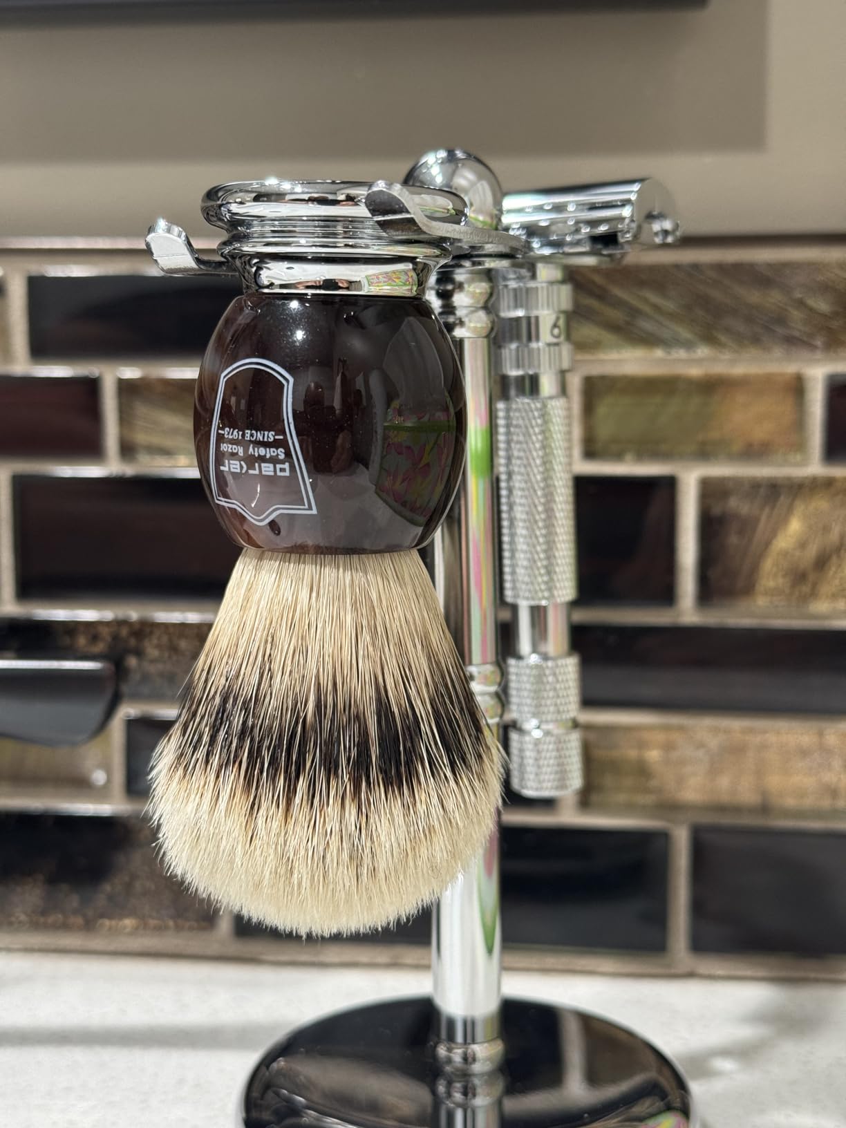 Parker 100% Silvertip Badger Shaving Brush - Olivewood Handle, Long-Loft 22mm Knot with Resin Stand - Super Soft Bristles for a Rich Lather customer photo 2