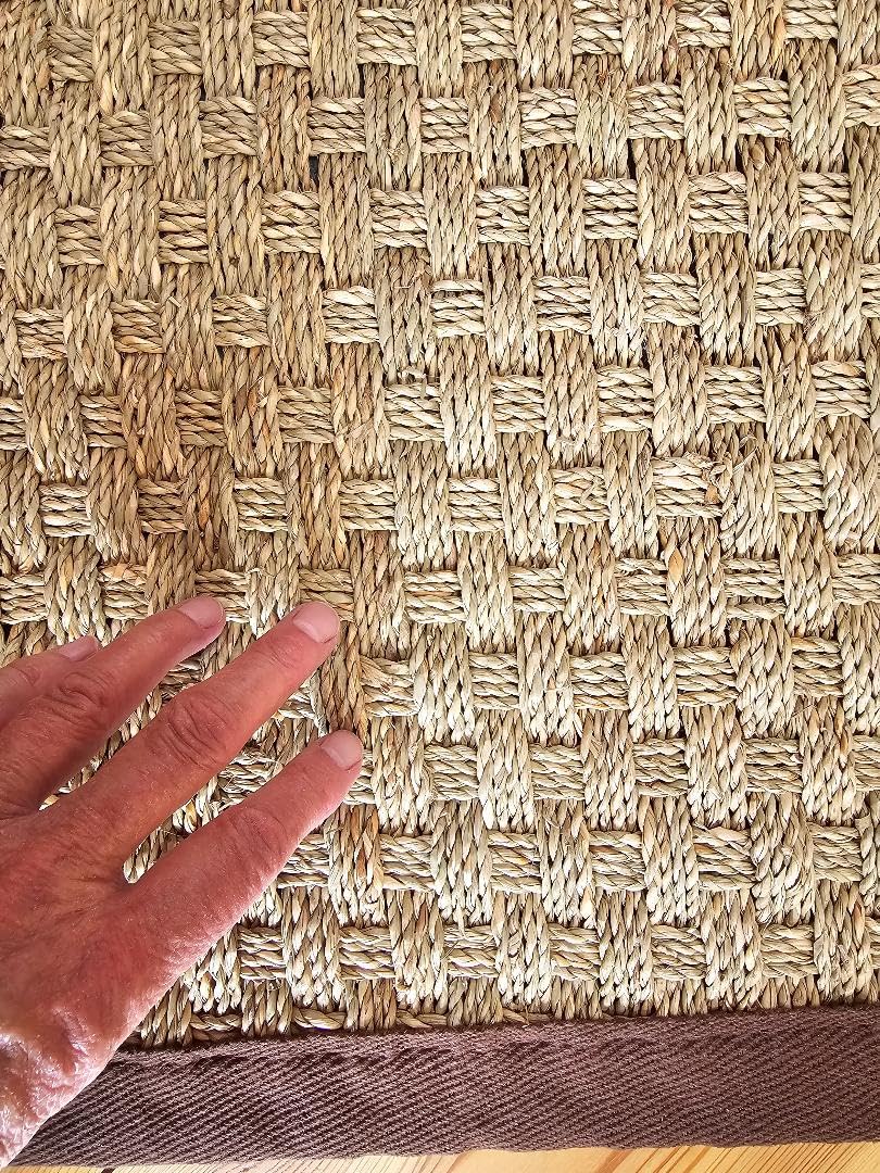 SAFAVIEH Area Rug 6x9 - Natural Fiber Collection - Natural & Beige, Seagrass, Basketweave Pattern with Border (NF114A) customer photo 1