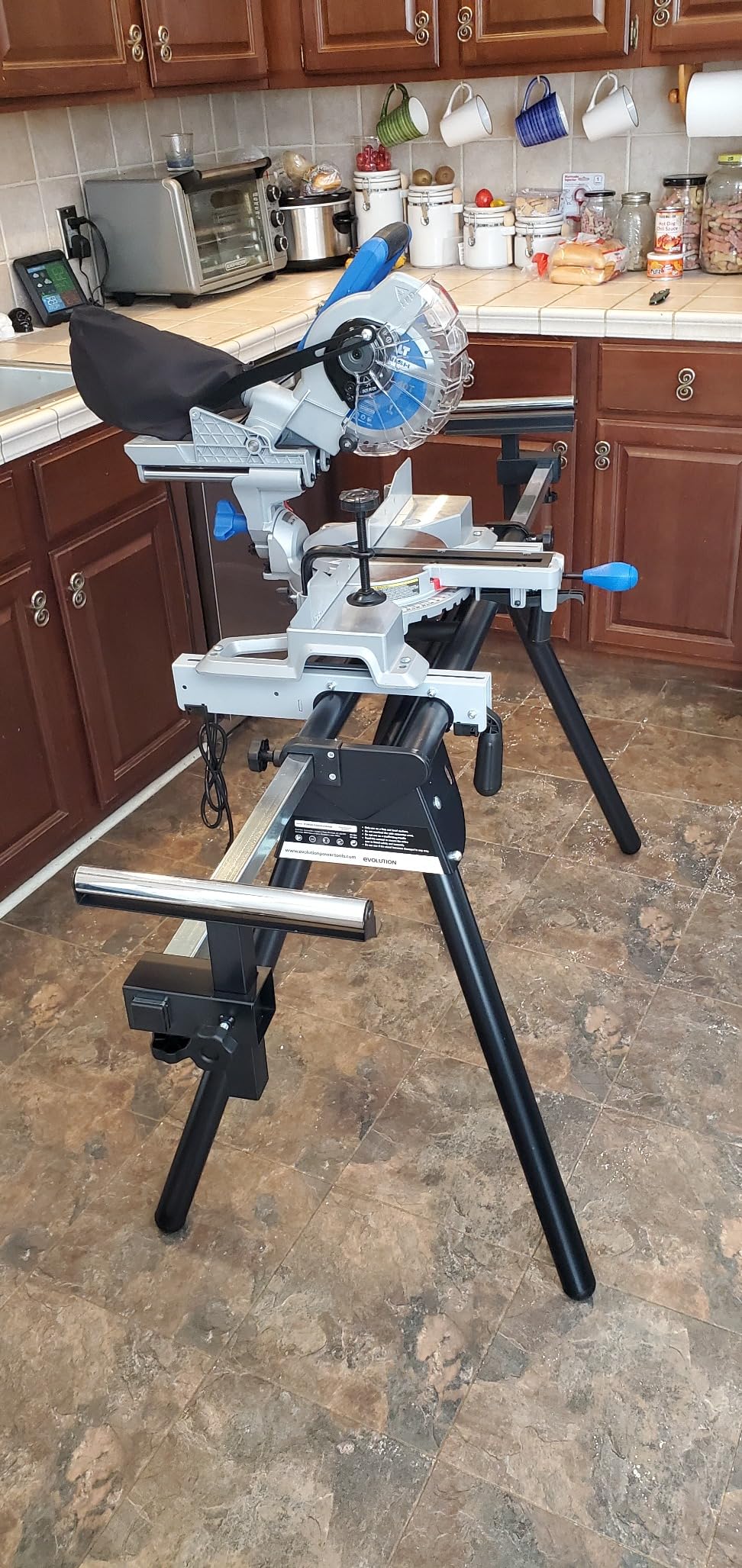 Evolution Power Tools EVOMS1 Miter Saw Stand Compact & Folding, Universal Fits Most Brands, Quick Release Mounting Brackets, Rollers, End Stops for Repeat Cutting, Black customer photo 2