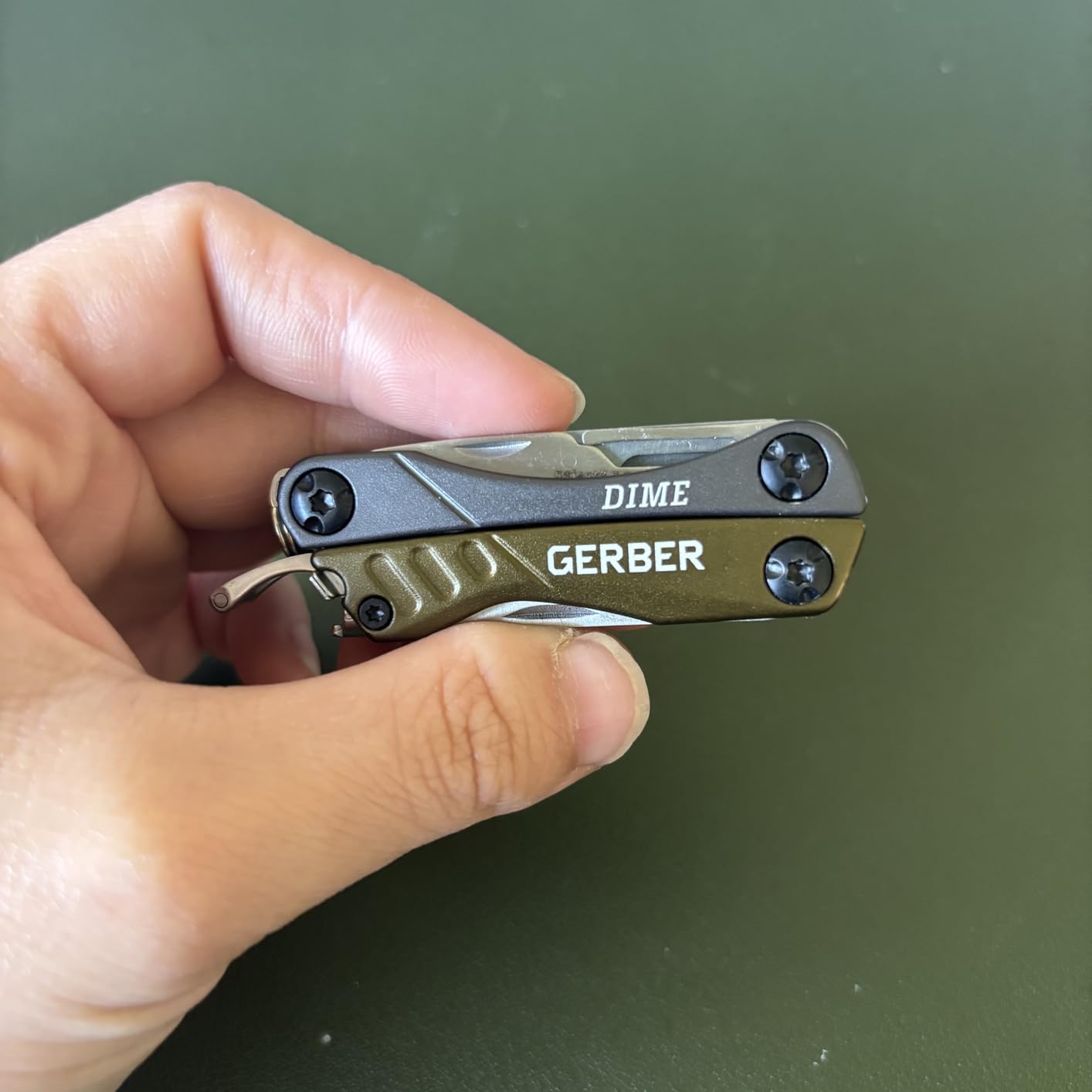 Gerber Gear Dime 12-in-1 Mini EDC Multitool - Needle Nose Pliers, Pocket Knife, Keychain, Bottle Opener - EDC Gear and Equipment - Green customer photo 1