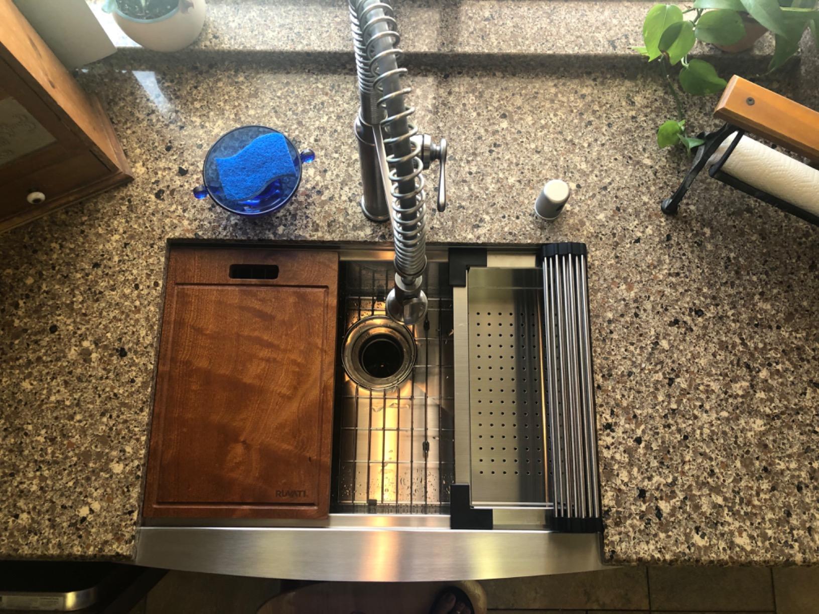 Ruvati 33-inch Apron-front Workstation Farmhouse Kitchen Sink - 16 Gauge Stainless Steel Kitchen Sink Single Bowl with Brushed Finish - RVH9200 customer photo 2