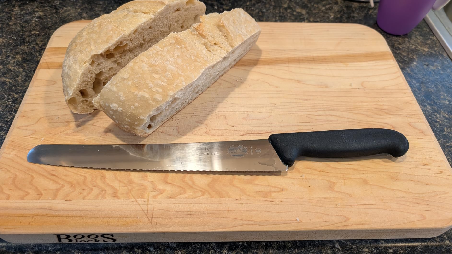Victorinox 10.25 Inch Fibrox Bread Knife with Ultra-Sharp Serrated Edge customer photo 1