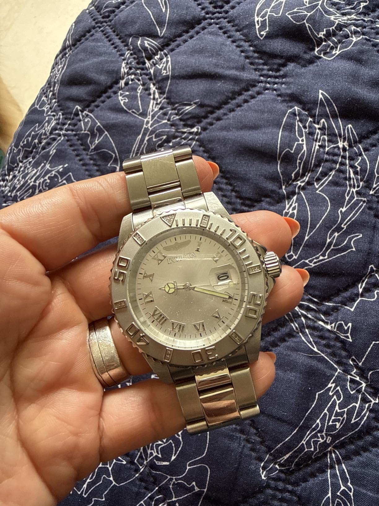 Invicta Women's 12819 Pro Diver Silver Dial Diamond Accented Watch customer photo 2