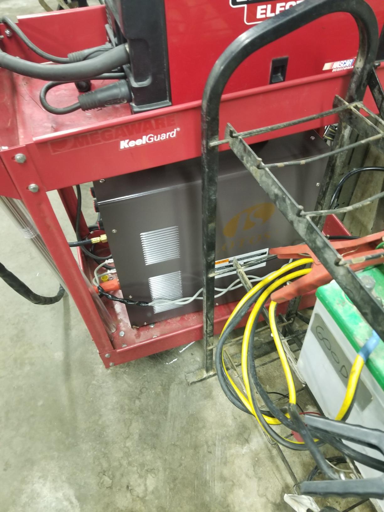 LOTOS TIG200ACDC 200A AC/DC Aluminum Tig Welder with DC Stick/Arc Welder, Square Wave Inverter with Foot Pedal and Argon Regulator 110/220V Dual Voltage Brown customer photo 2
