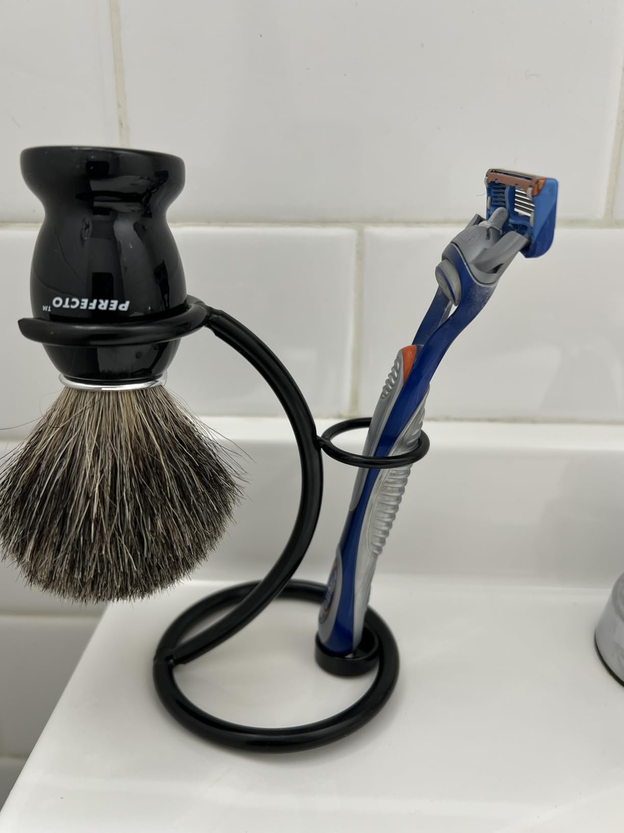 Perfecto 100% Pure Badger Shaving Brush - Black Handle - Engineered for The Best Shave of Your Life customer photo 1