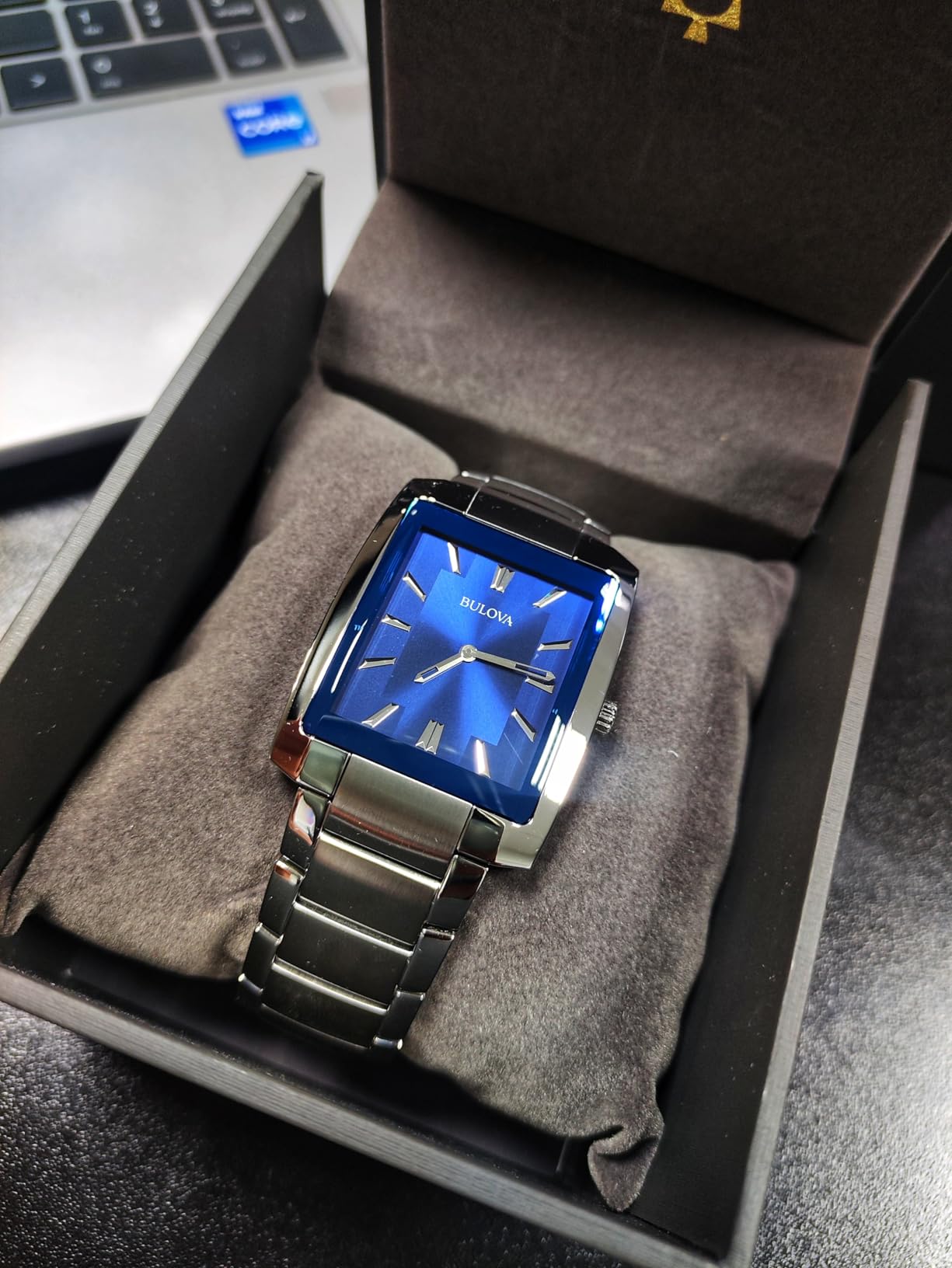 Men's Classic Rectangle 2-Hand Quartz Watch customer photo 2