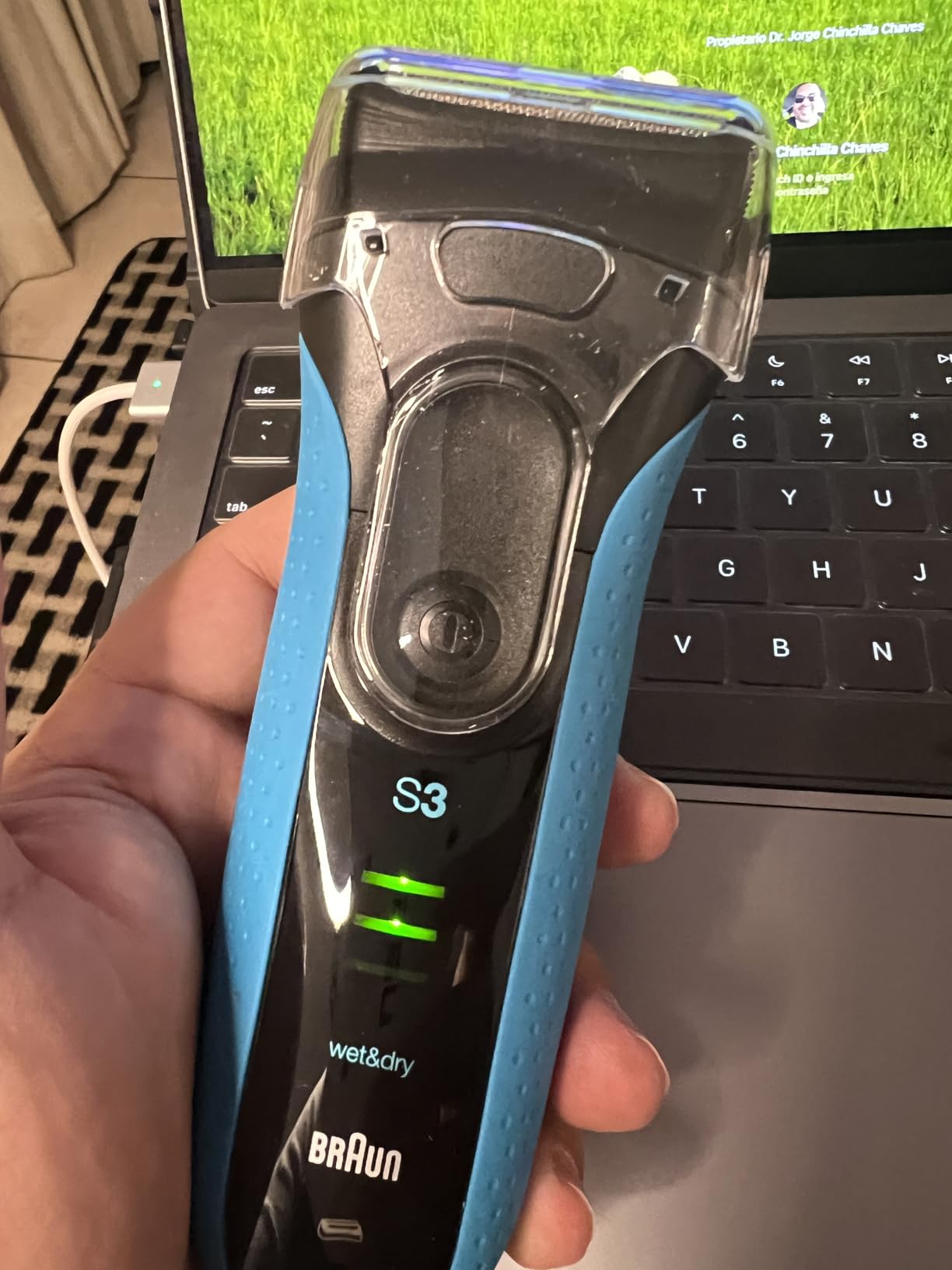 Braun Electric Series 3 Razor with Precision Trimmer, Rechargeable, Wet & Dry Foil Shaver for Men, Blue/Black, 4 Piece customer photo 2