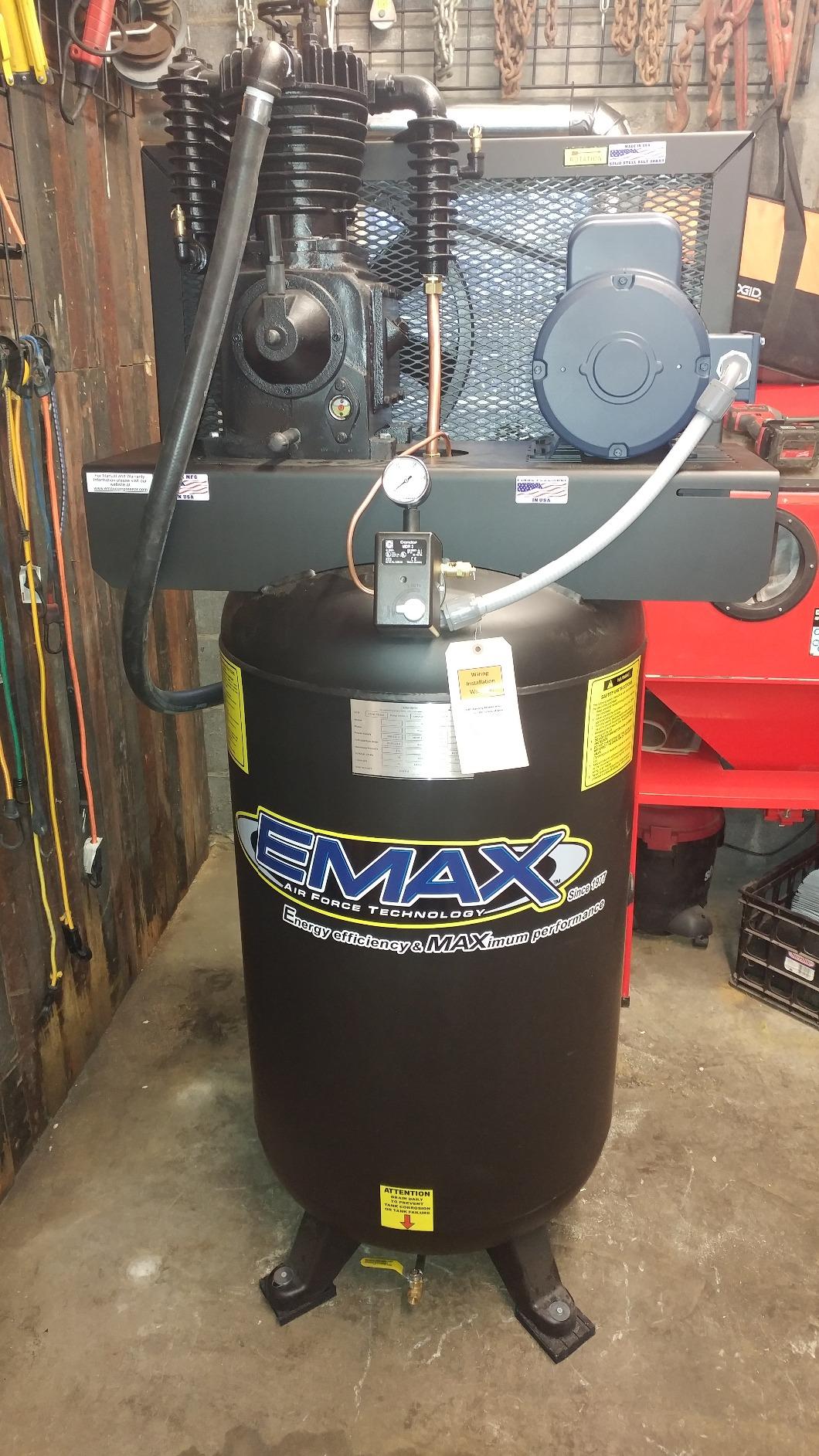 EMAX E350 Stationary Air Compressor - 5HP 80 Gal 2 Stage Silent Air System with Pressure Lubricated Pump & Quiet Design - ES05V080I1 customer photo 2
