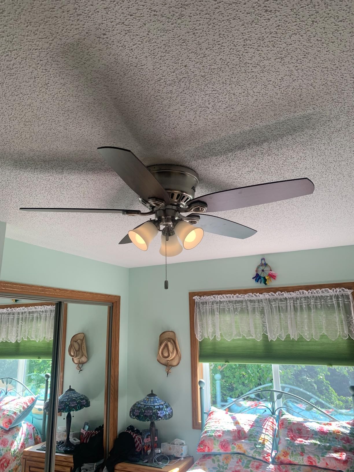 Hunter 42 inch Indoor Ceiling Fan with LED Lights - White Ceiling Fan with Pull Chain, For Bedroom, Living Room, or Kitchen, Low Profile Flush Mount, No Remote, 5 Blades - Builder 51090, Snow White customer photo 1