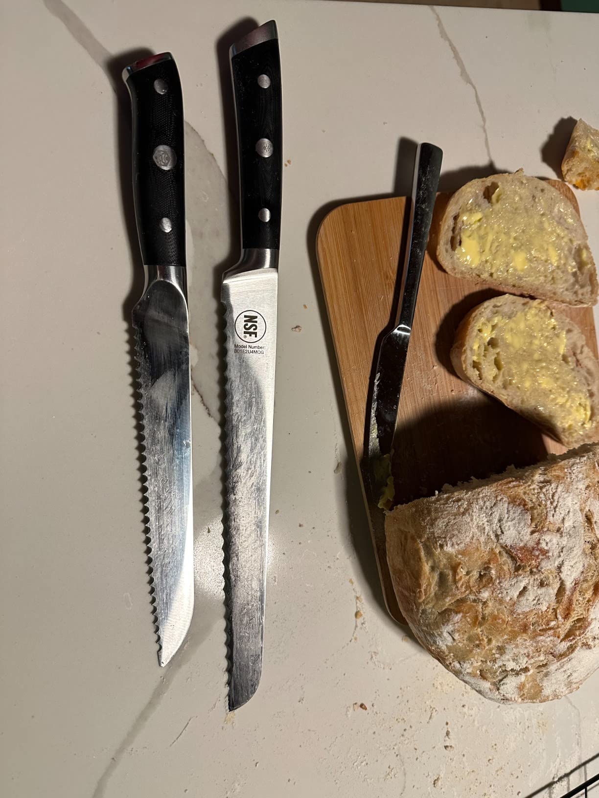 Dalstrong Serrated Bread Knife 10 Inch Gladiator Series Elite Forged High-Carbon German Steel customer photo 1