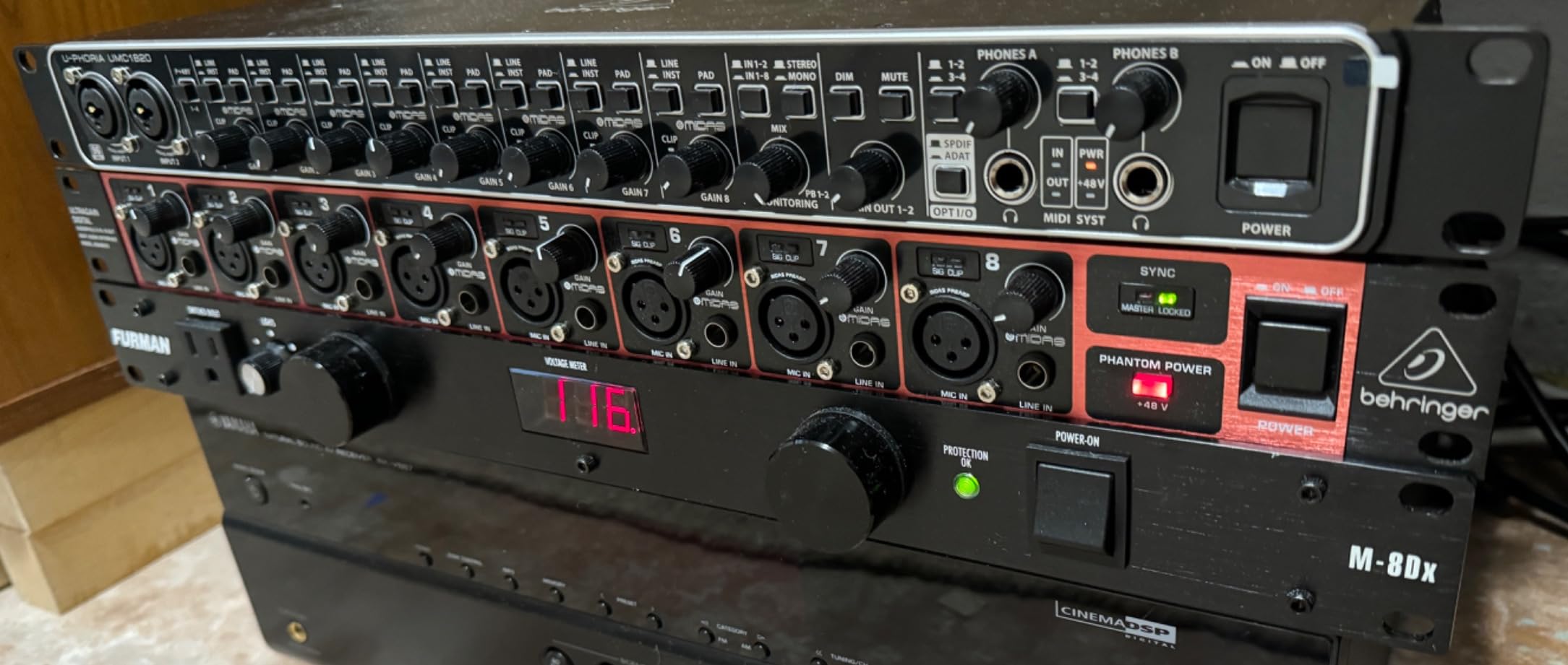 Behringer UMC1820 Audiophile 18x20 USB Audio/MIDI Interface with Midas Mic Preamplifiers and ADAT I/O customer photo 1