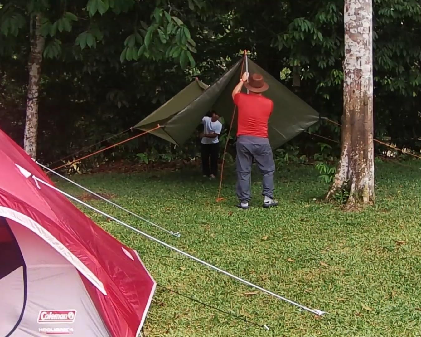 Unigear Hammock Rain Fly Waterproof Tent Tarp, 9.8x9.8ft, UV Protection and PU 3000mm Waterproof, Lightweight for Camping, Backpacking and Outdoor Adventure customer photo 1