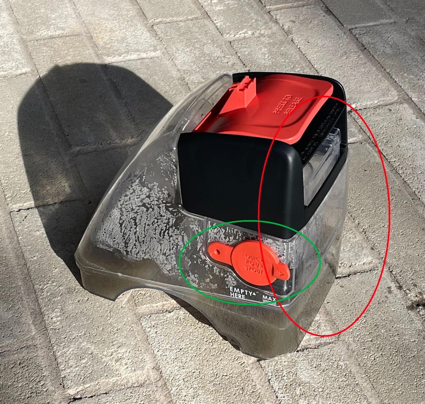 Hoover PowerDash Pet Compact Carpet Cleaner Machine, Lightweight Design, HeatForce Fast Drying, Antimicrobial Brush Roll, Pair with a Hoover Carpet Cleaner Solution customer photo 2