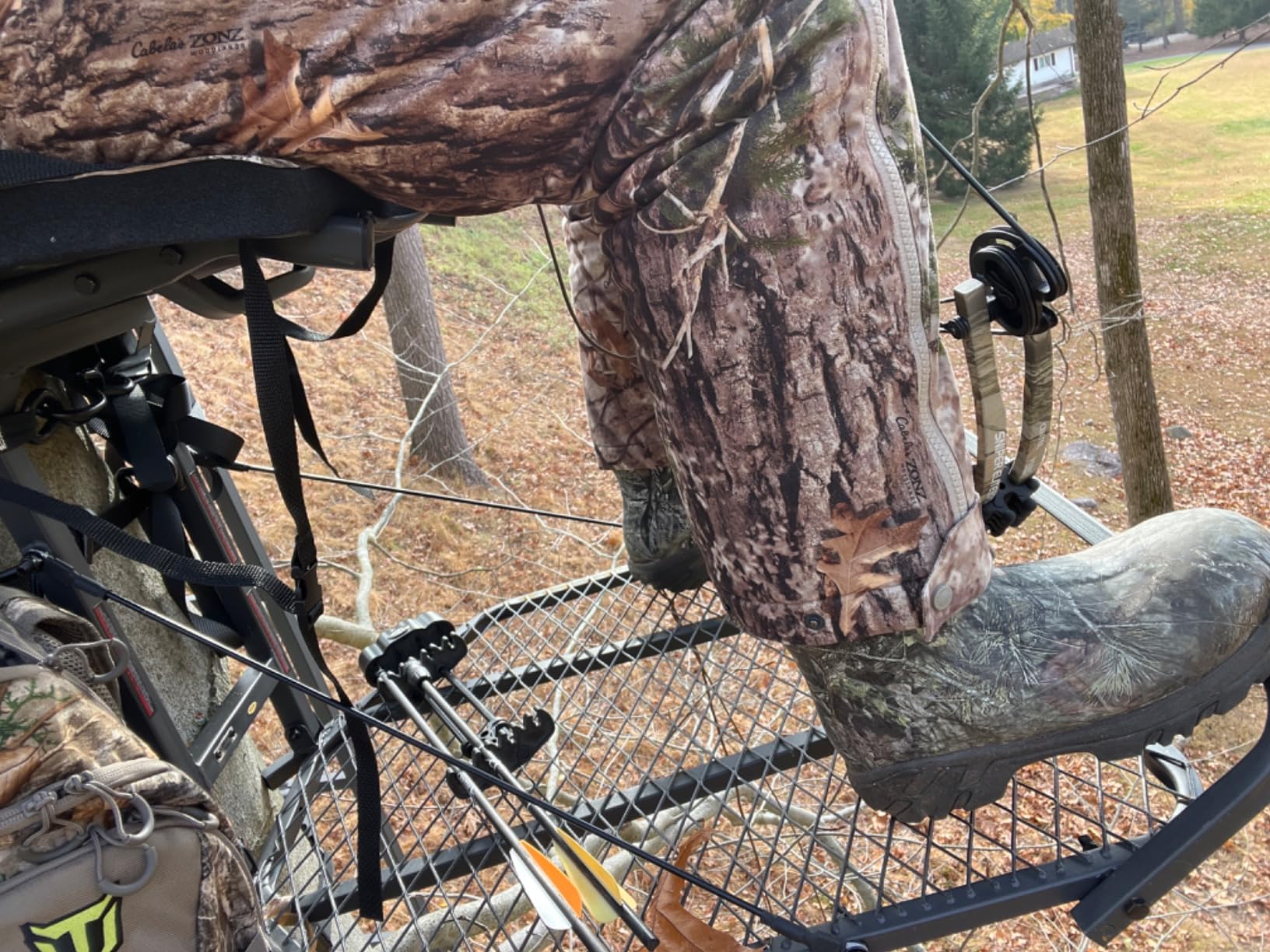Big Game Captain XC Hang-On Treestand, Lightweight Steel Construction with 14 x 8 in. Flip-Back Flex-Tek Seat customer photo 1