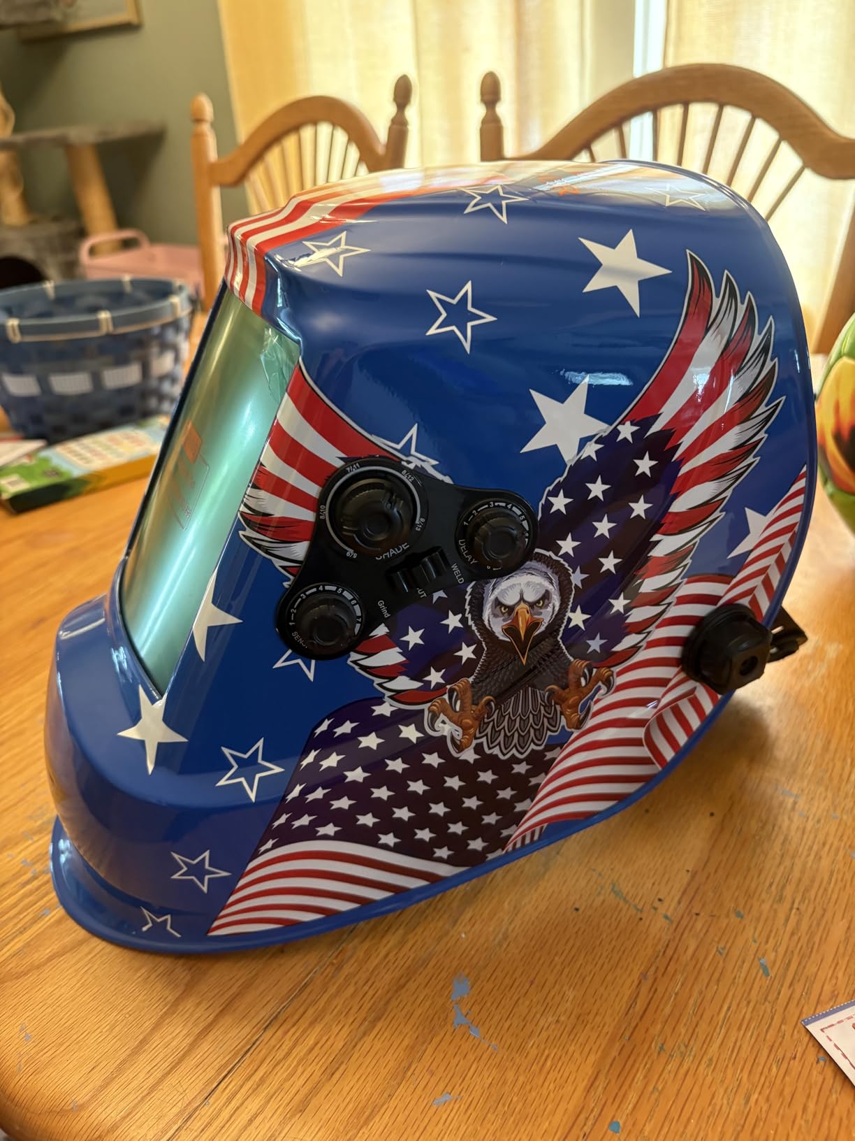YESWELDER Large View Auto Darkening Welding Helmet, Blue Light Blocking, 1/1/1/1 True Color Solar Powered Welder Hood Mask with 4 Arc Sensors, Wide Shade 3/5-9/9-13 for TIG MIG ARC Cut and Grind customer photo 2