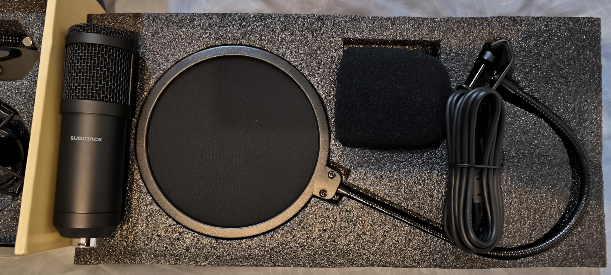 SUDOTACK USB Condenser Podcast Microphone for PC: Studio Microphone Kit with 192KHz/24bit Professional Sound Chipset Cardioid for Recording, Streaming, Gaming, Voice-Over, YouTube, Twitch (ST-800) customer photo 2