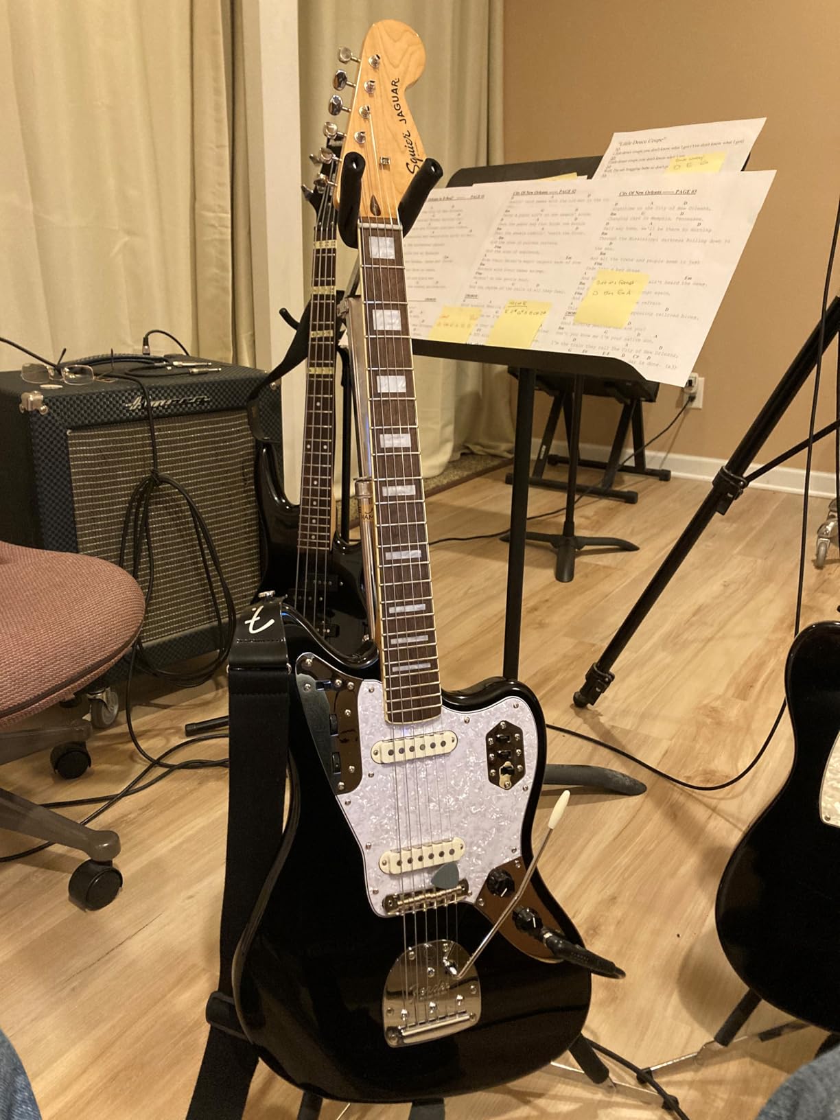 Squier Classic Vibe 70s Jaguar Electric Guitar - 3-Color Sunburst customer photo 2