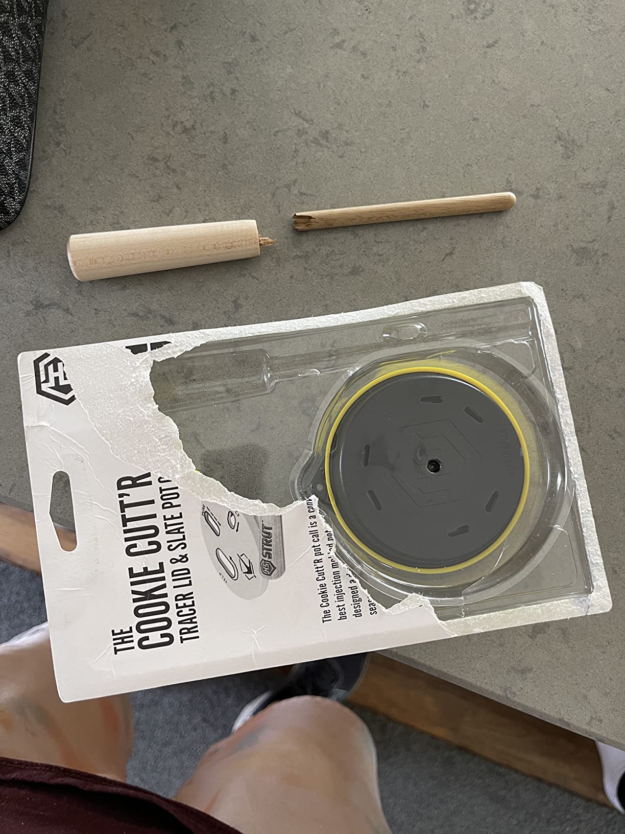 Hunters Specialties HS Strut Cookie Cutt'R Tracer Turkey Clucks Yelps Purrs Hunting Friction Lid Slate Pot Call, Yellow customer photo 2