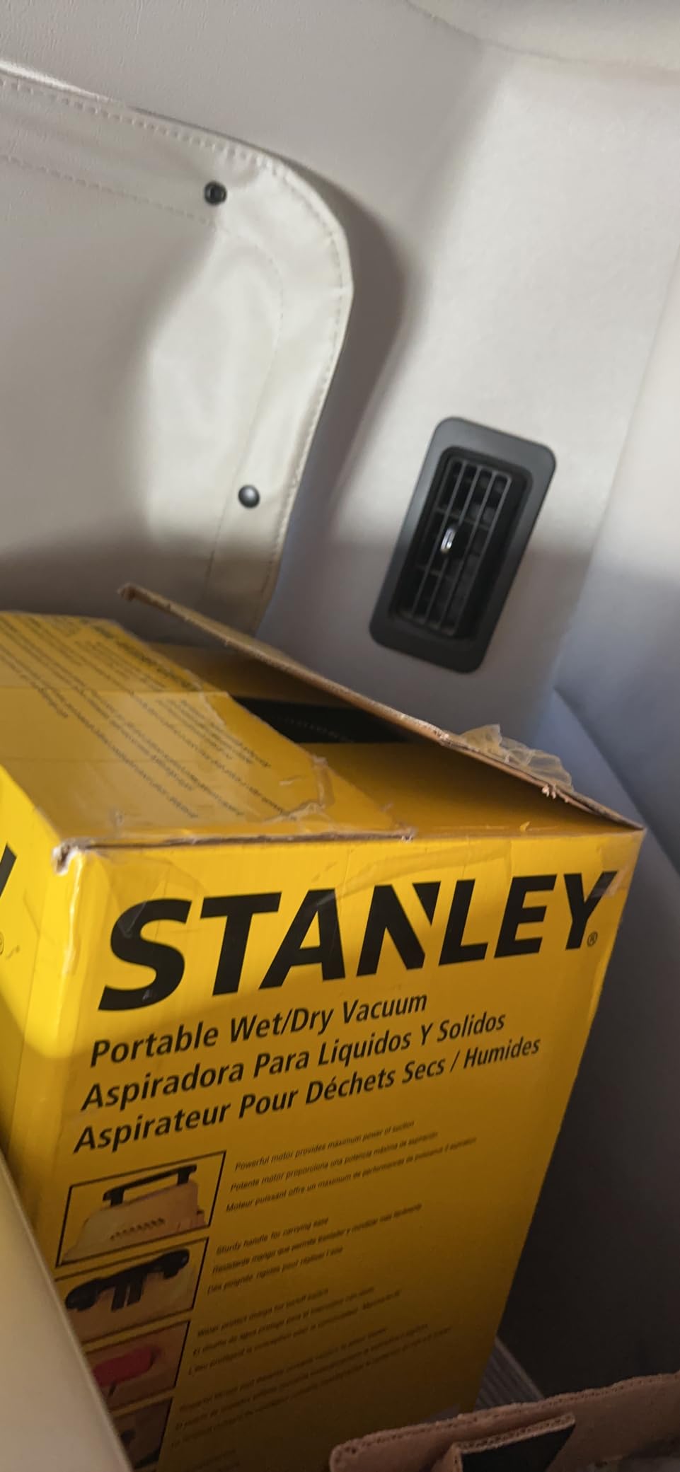 STANLEY 3 Gallon Wet Dry Vacuum, 3 Peak HP Poly 2 in 1 Shop Vac with Powerful Suction, Portable Shop Vacuum Car Vacuum for Auto Detailing customer photo 1