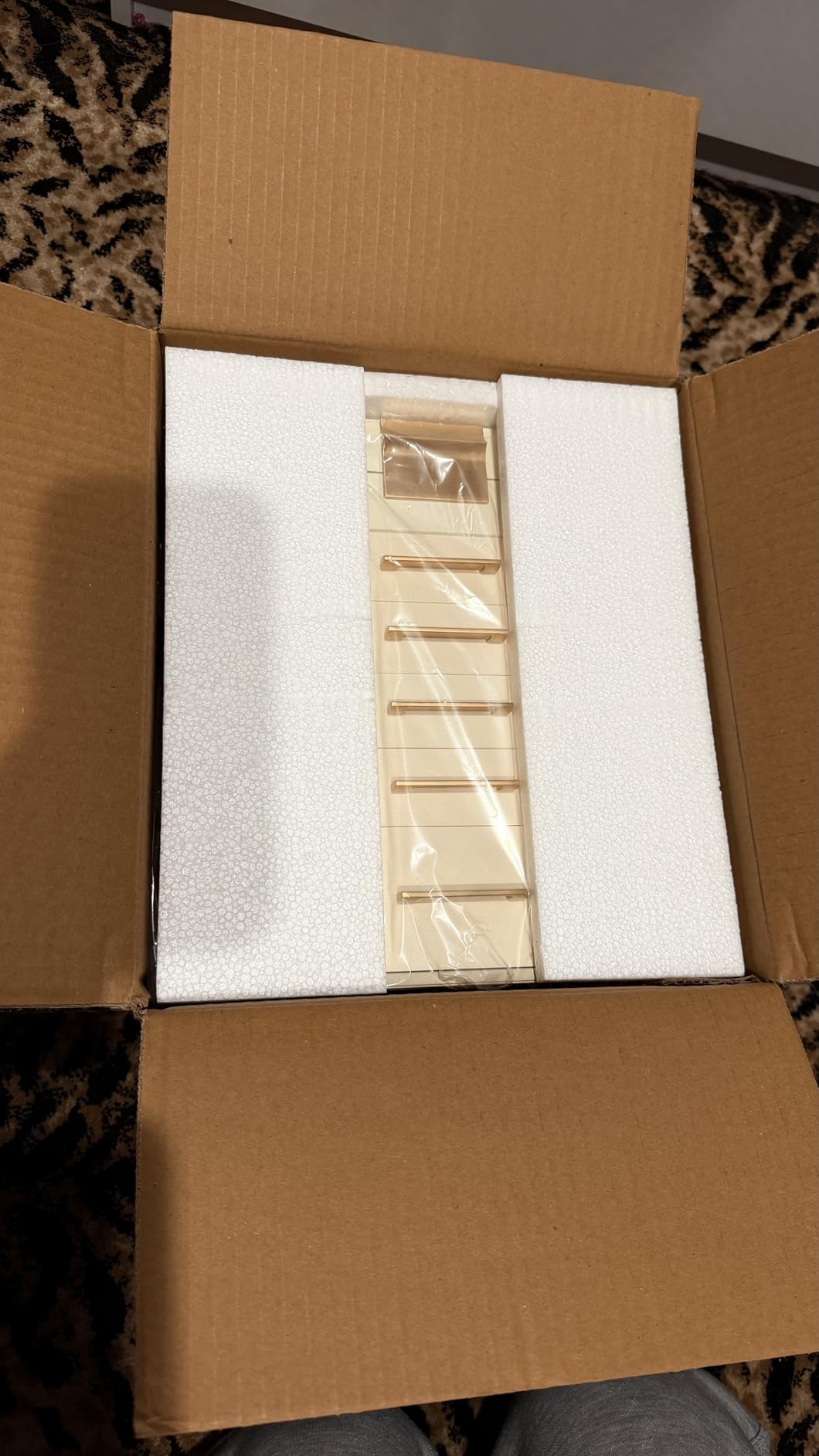 SONGMICS GISELLA Collection - Jewelry Box Organizer, 3-Layer Jewelry Storage with 2 Drawers, Shiny Metal Hardware, Glass Lid, Modern, Cloud White and Gold Color UJBC239WT customer photo 1
