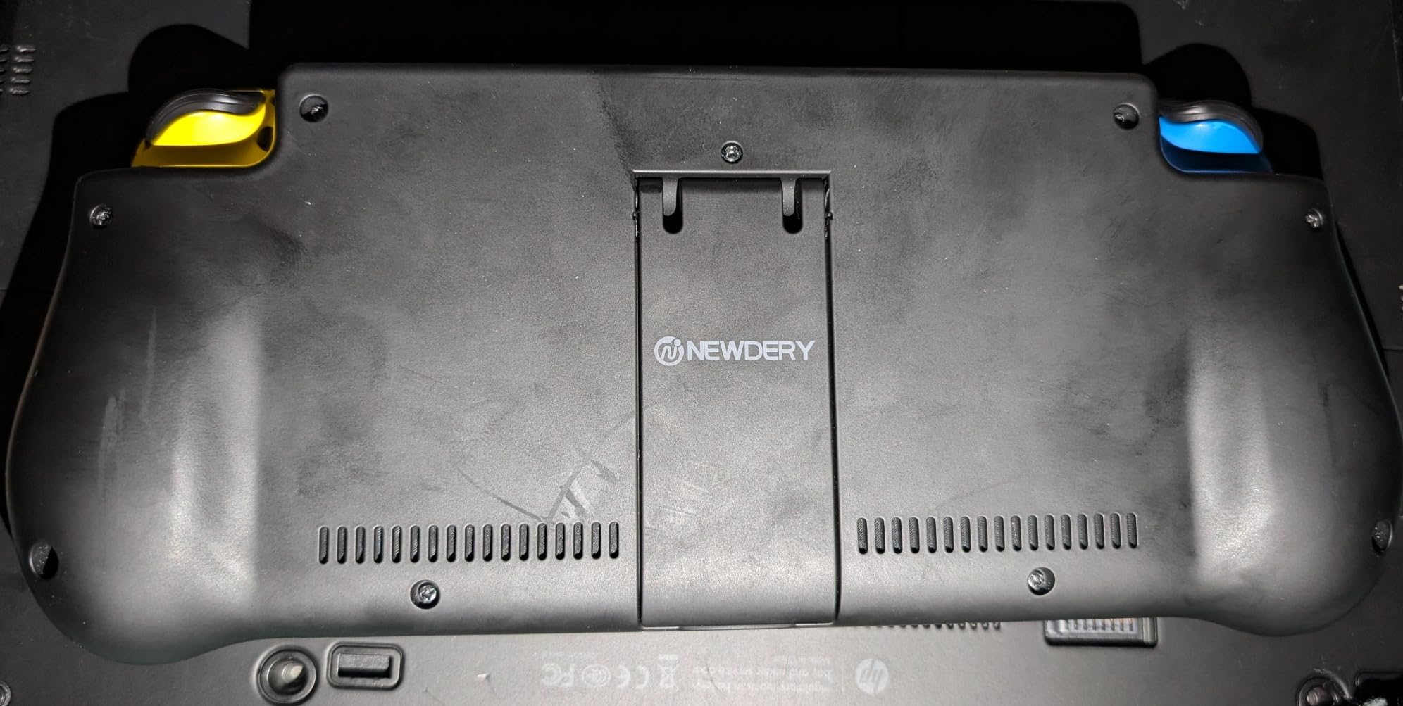 NEWDERY External Battery Station for Nintendo Switch, 10000mAh Backup Portable Charger Case with Quick Charging, 2 Extra Game Card Slots, Adjustable Kickstand customer photo 2