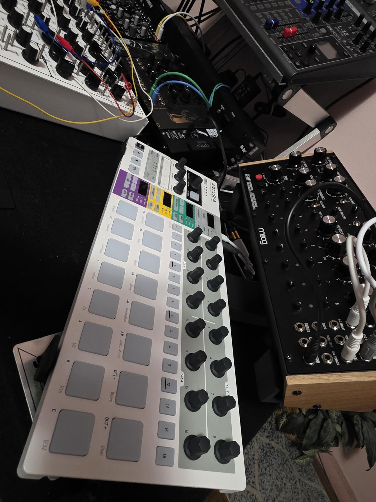 Arturia KeyLab 88 MkII 88 Key Weighted USB MIDI Keyboard Controller - Aftertouch, Velocity Sensitive, Hammer-Action, Piano Feel, With 16 Drum Pads, 9 Faders, 9 Knobs and Analog Lab V Software Included customer photo 2