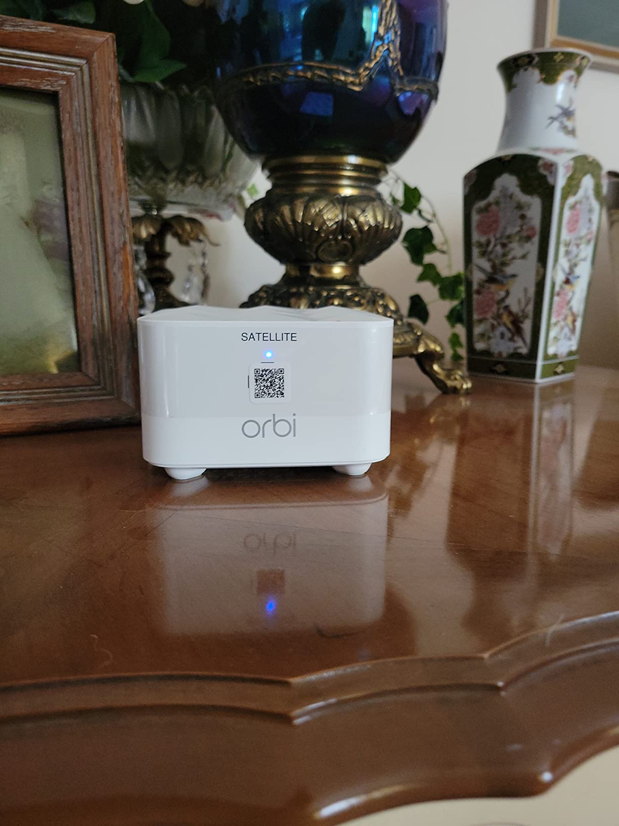 NETGEAR Orbi Whole Home Mesh WiFi System (RBK13) - Router Replacement Covers up to 4,500 sq. ft. with 1 Router & 2 Satellites customer photo 2