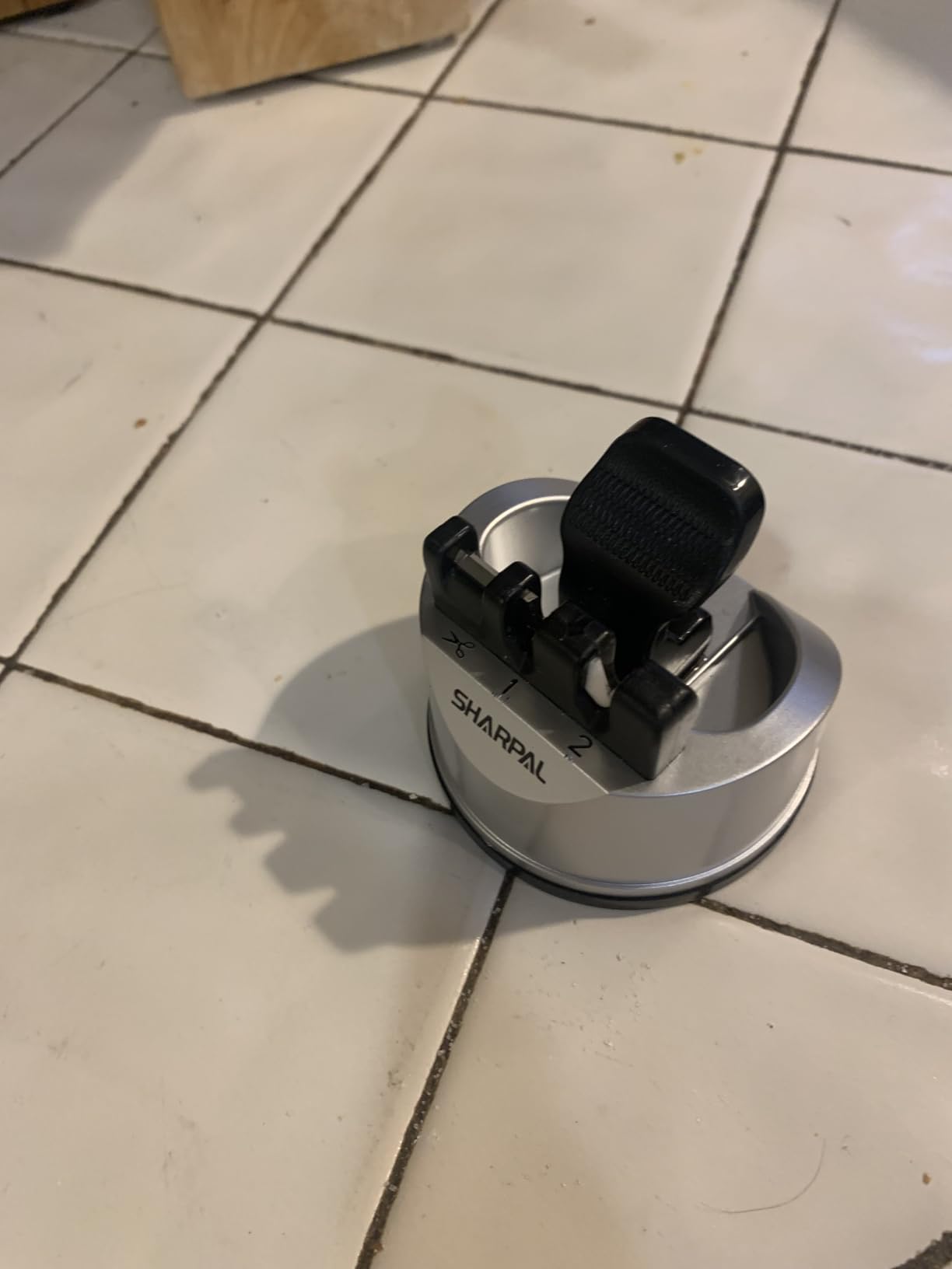 SHARPAL 191H Knife Scissors Sharpener | Repairs, Restores & Sharpens Straight, Serrated & Kitchen Knives - Versatile Sharpening Tool for Blades customer photo 1