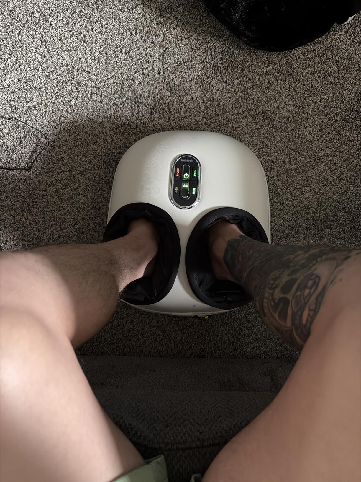 Nekteck Shiatsu Foot Massager with Heat [2026 Upgraded], 3 Modes Deep Kneading Therapy Air Compression, Feet Massage for Plantar Fasciitis, Relaxation Gifts customer photo 2