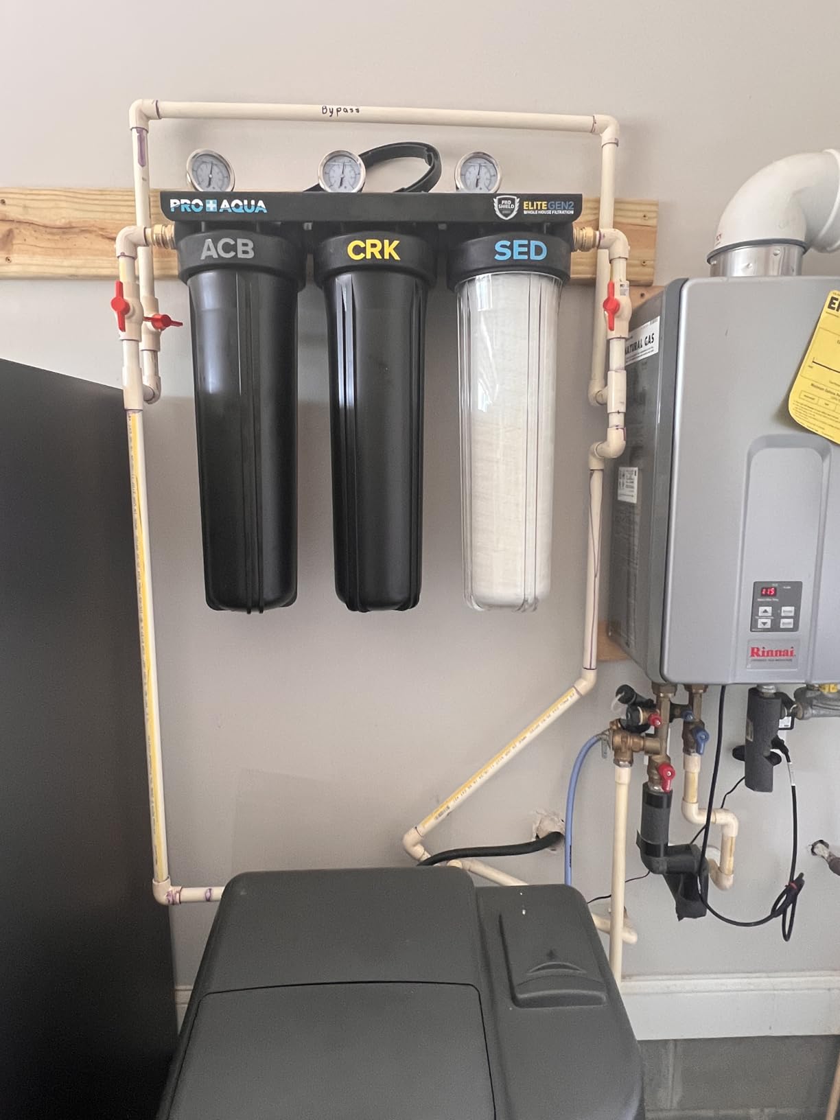 PRO+AQUA Elite Series GEN2 PRO-100-E 3-Stage Whole House Water Filtration System for City & Well Water with Pressure Gauges customer photo 1