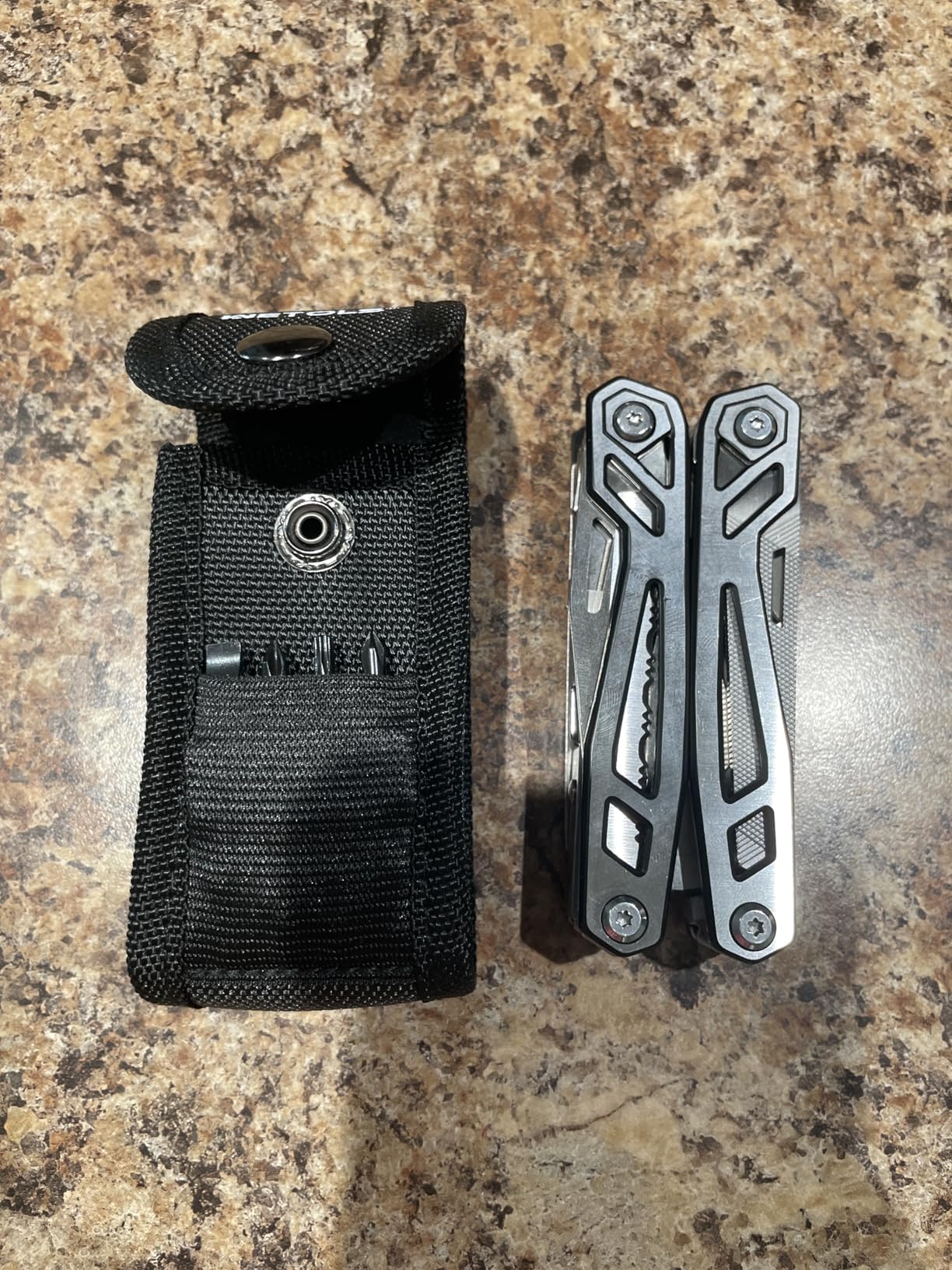 Multitool with Pocket Knife, Birthday Gifts for Men Women Mom Dad, WETOLS 21-in-1 Stainless Steel Pliers with Screwdrivers, Self-locking Multi tools with EDC Sheath, Ideal for Home, Camping, Survival customer photo 1