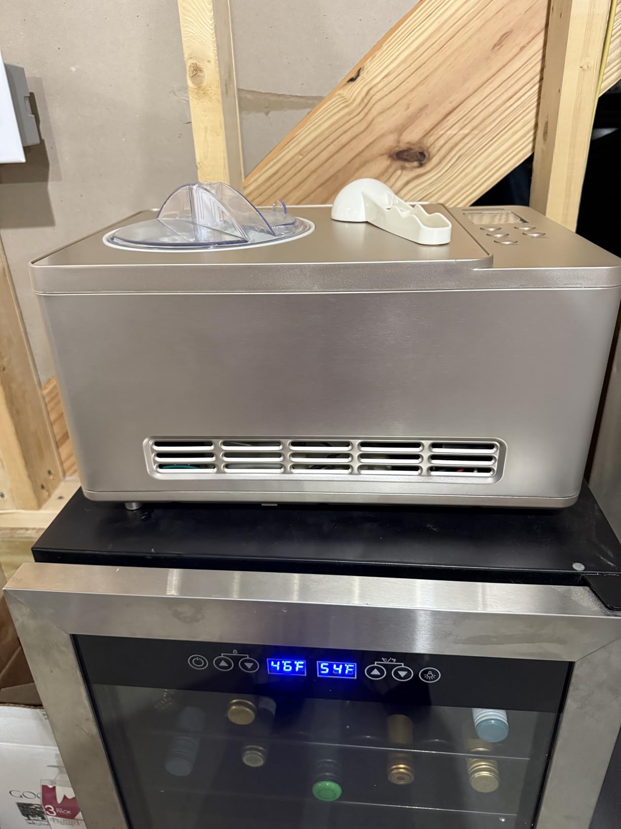 Whynter Ice Cream Maker Machine & Yogurt Automatic 2 Qt. with Built-in Compressor, LCD Digital Display & Timer, No Pre-Freezing, ICM-220CGY, Champagne Gold customer photo 2