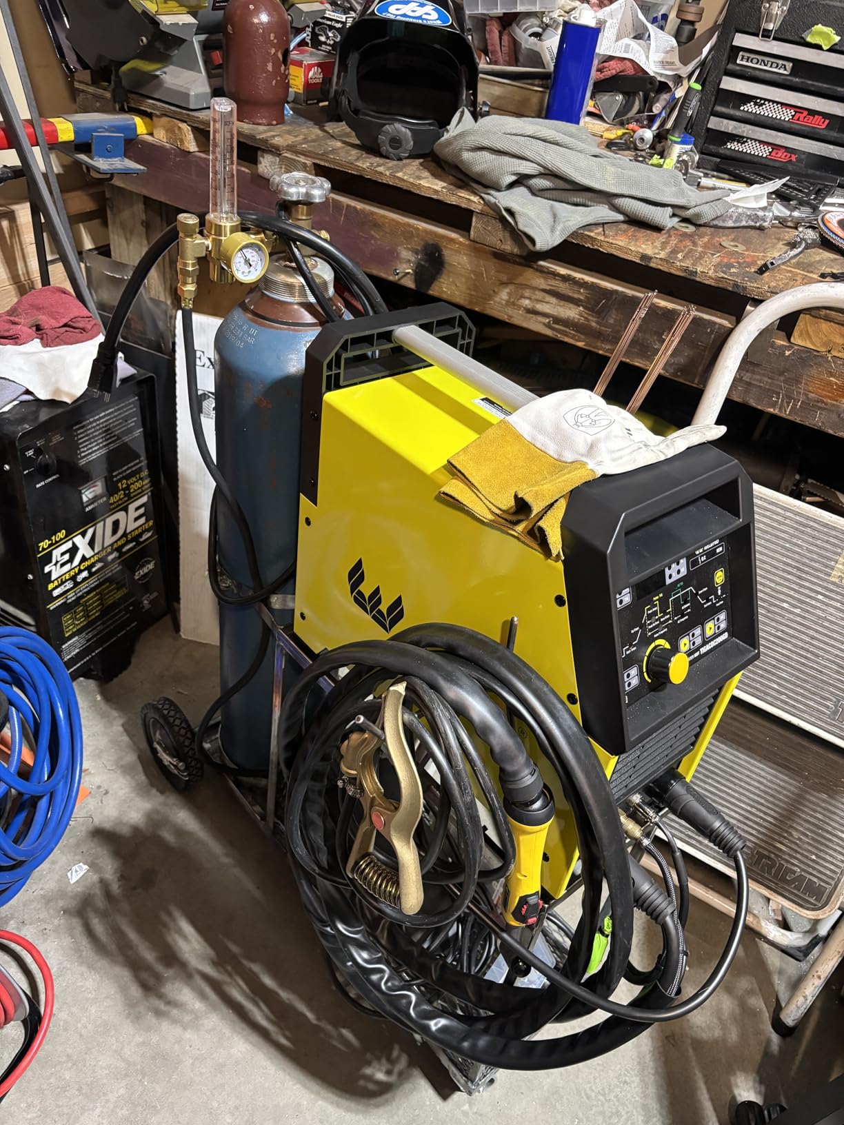 Weldpro 200A AC/DC TIG Welder with Pulse & CK17 Torch, 110V/220V Aluminum TIG Welder, AC TIG/DC TIG/AC PULSE TIG/DC PULSE TIG/Stick 5 in 1 Multiprocess Welding Machine with Foot Pedal customer photo 1
