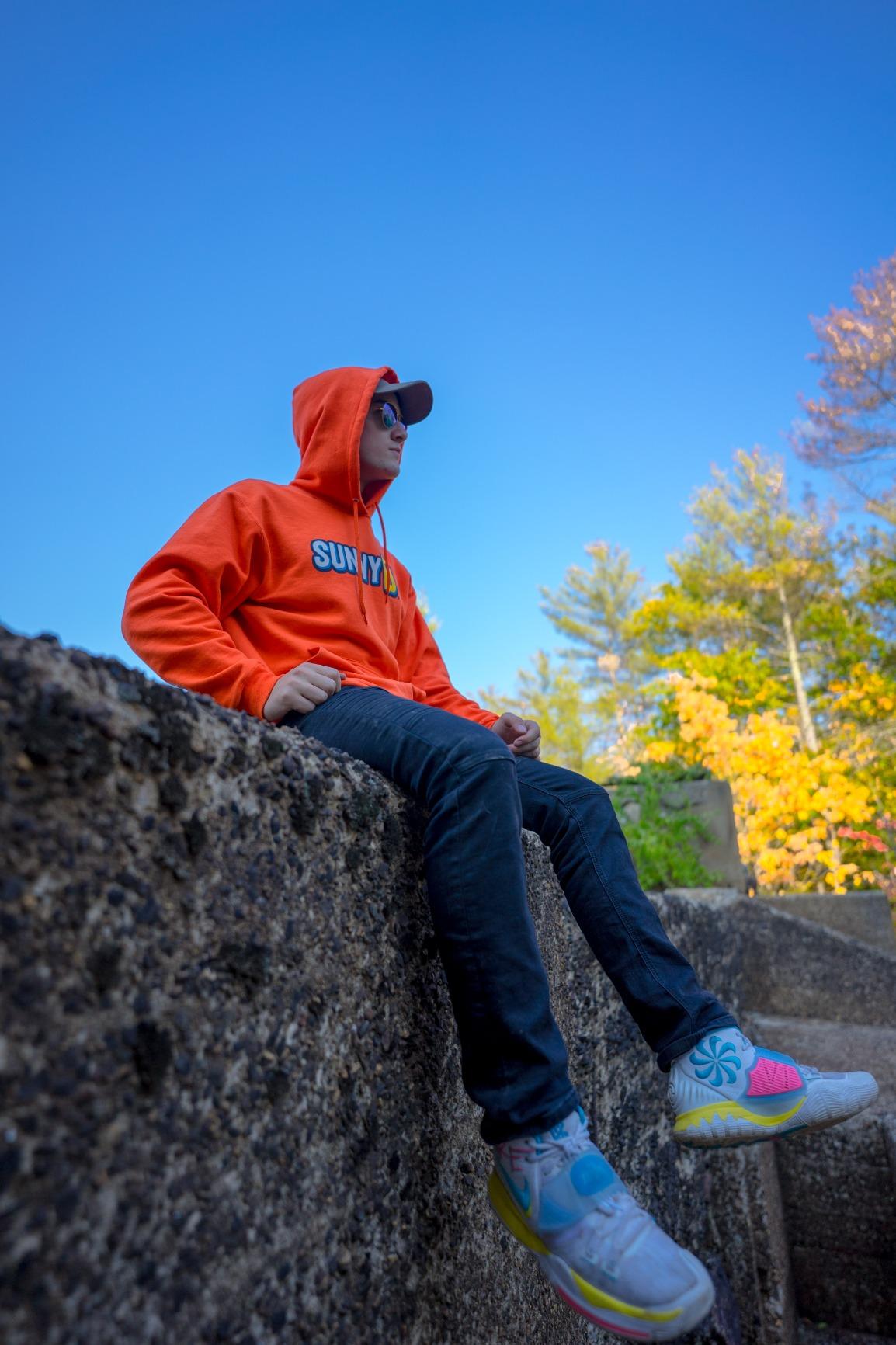 Sony FE 20mm F1.8 G Full-Frame Large-Aperture Ultra-Wide Prime Angle G Lens, Model: SEL20F18G customer photo 2