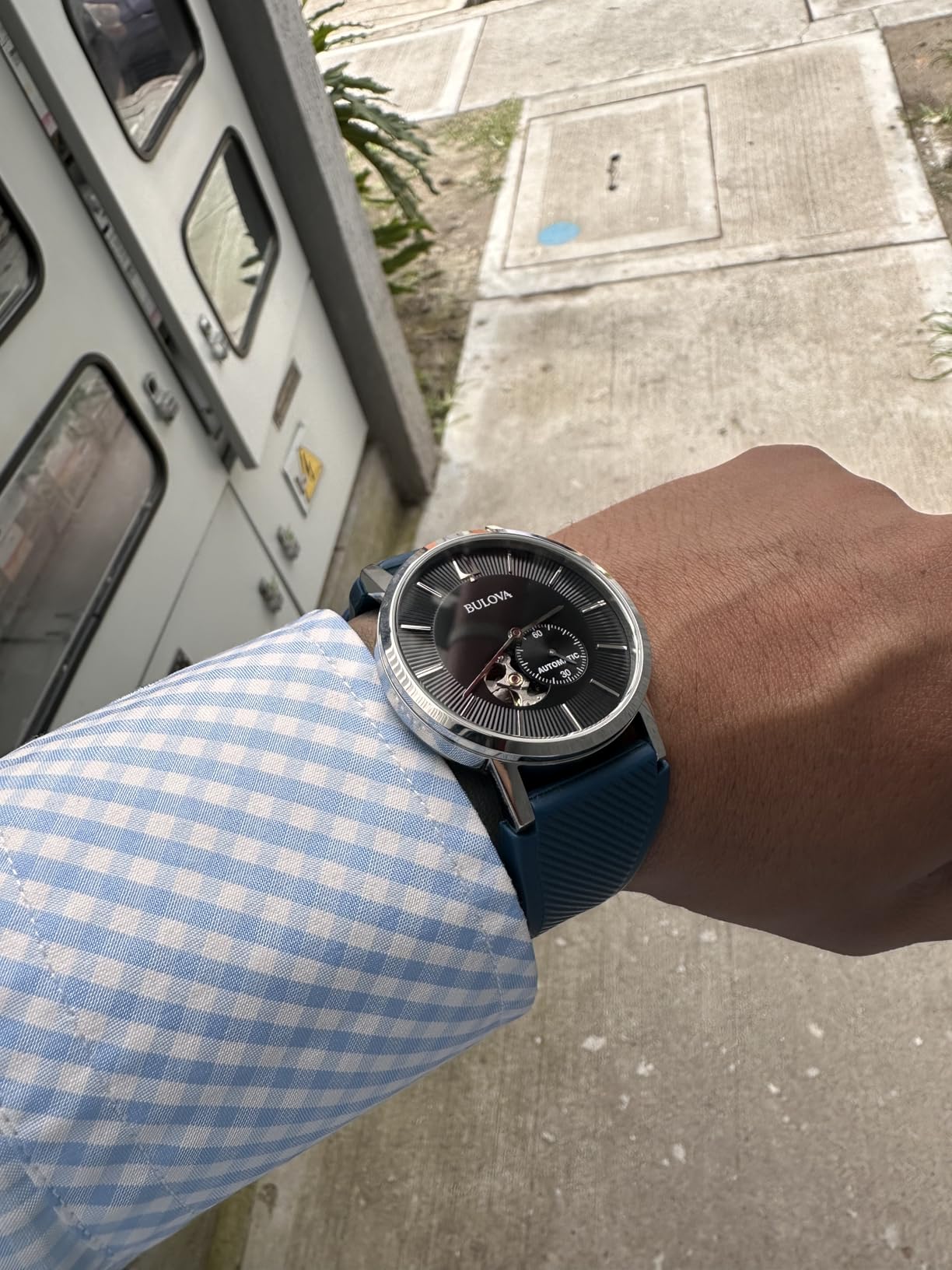Men's Classic Dress 3-Hand 21-Jewel Automatic Watch, 42 Hour Reserve, Hack Feature, Sub-Second Hand, Open Aperture Dial, Exhibition Case Back, 42mm customer photo 2
