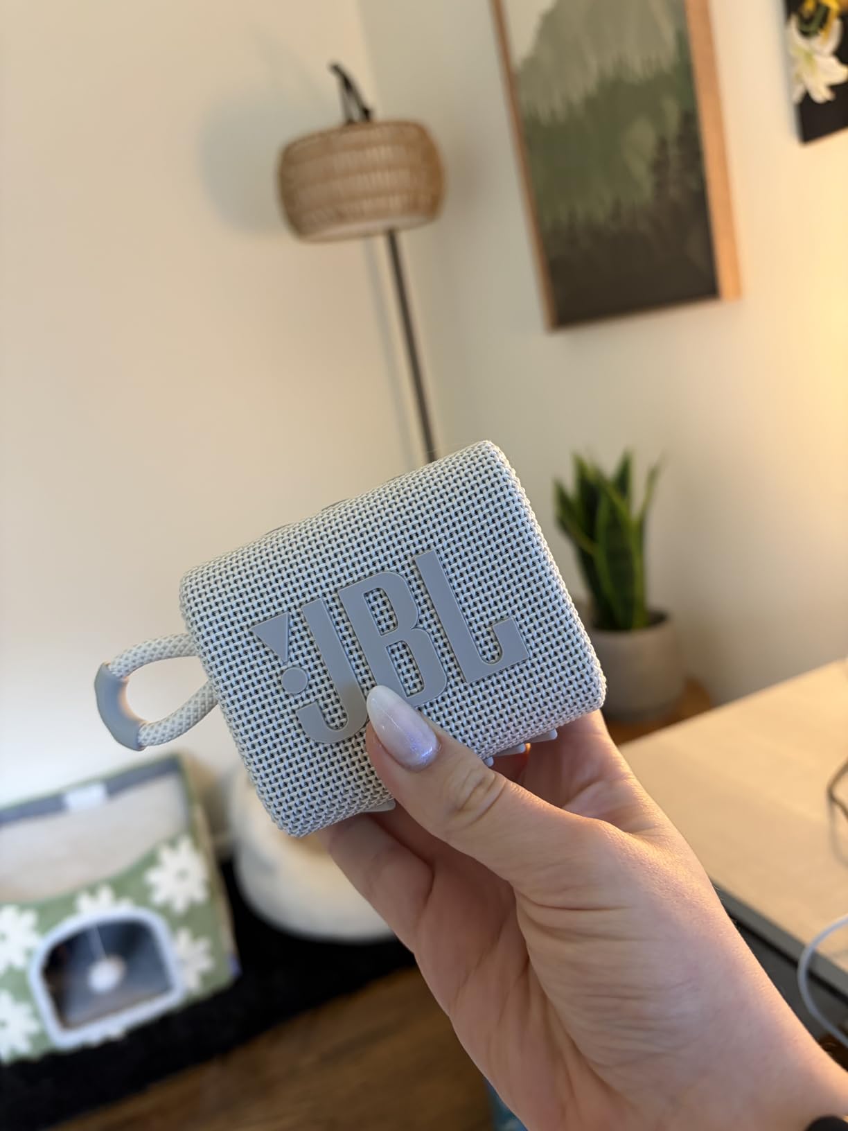 JBL Go 3 - Portable Mini Bluetooth Speaker, big audio and punchy bass, IP67 waterproof and dustproof, 5 hours of playtime, speaker for home, outdoor and travel customer photo 2