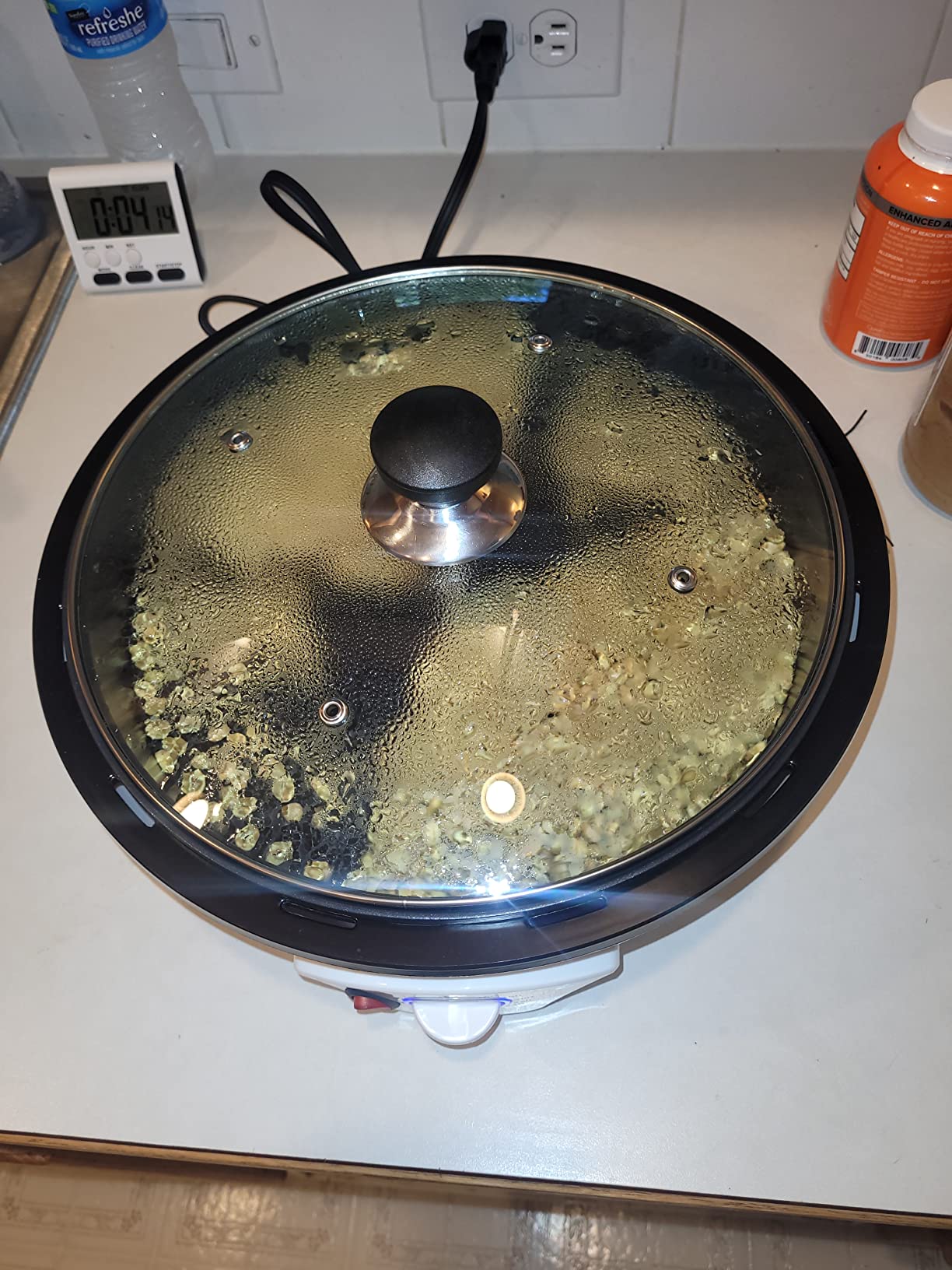 500g Coffee Bean Roaster Household Coffee Roasters Machine with Timer Electric Coffee Beans Roaster 0-240C Non-Stick for Cafe Shop Home Use. 110V customer photo 2