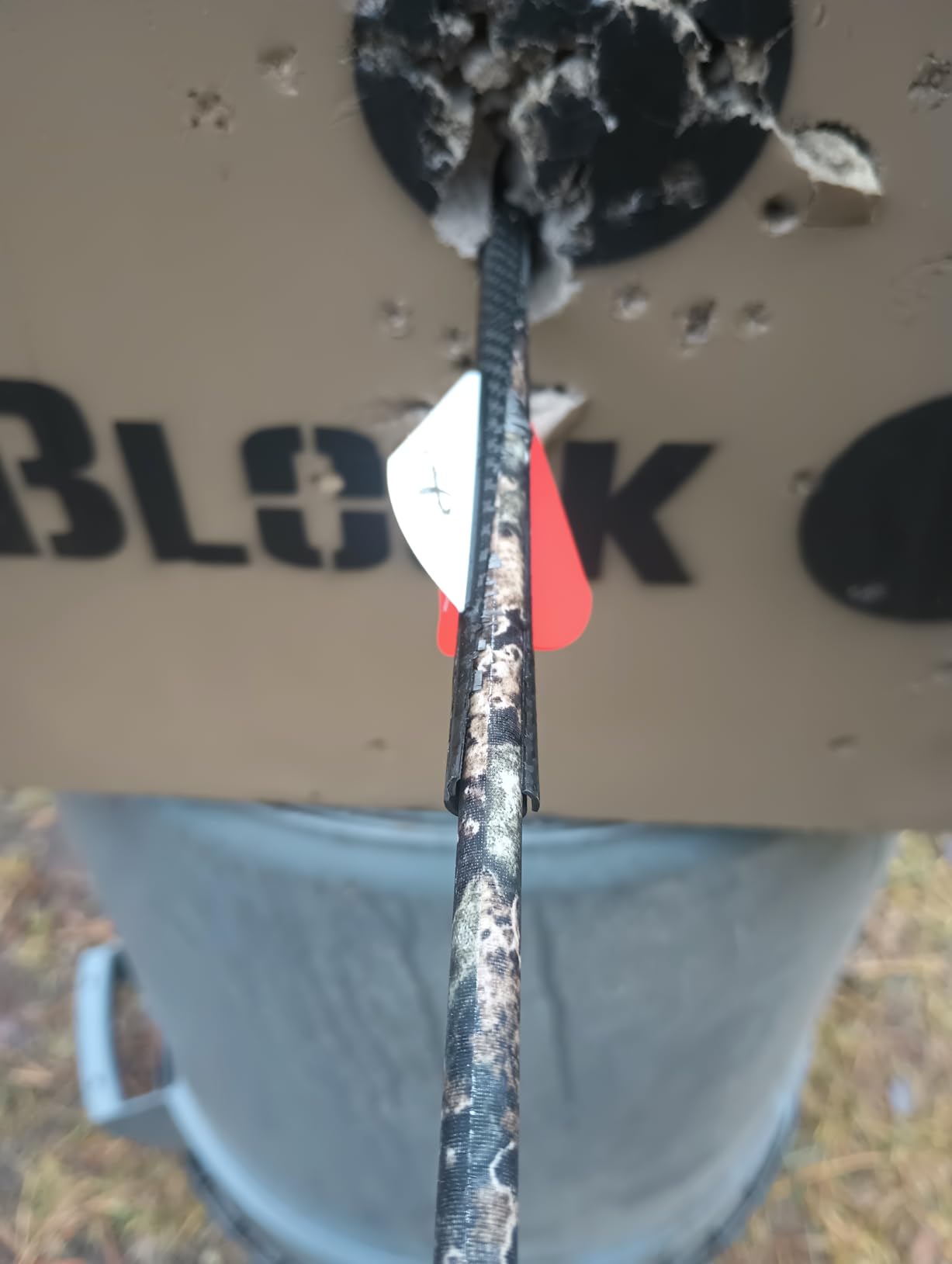 Carbon Express Maxima RED Contour SD in Mossy Oak, 6-Pack of Fletched Arrows, Available in 350 & 400 Spine customer photo 1