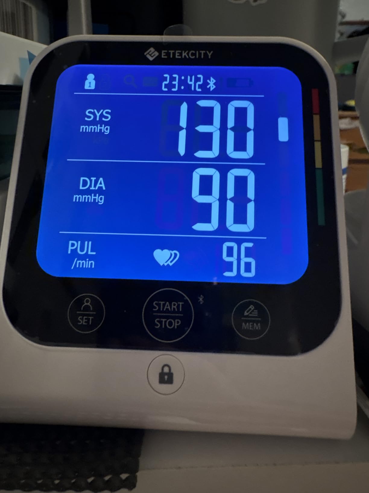 Etekcity Bluetooth Blood Pressure Monitor, FSA-HSA Eligible, Smart Upper Arm Automatic BP Machine with App, Wide Cuff 8.6-16.5, Irregular Heartbeat Detection,Home Medical Diagnostic Kit Wearables customer photo 1