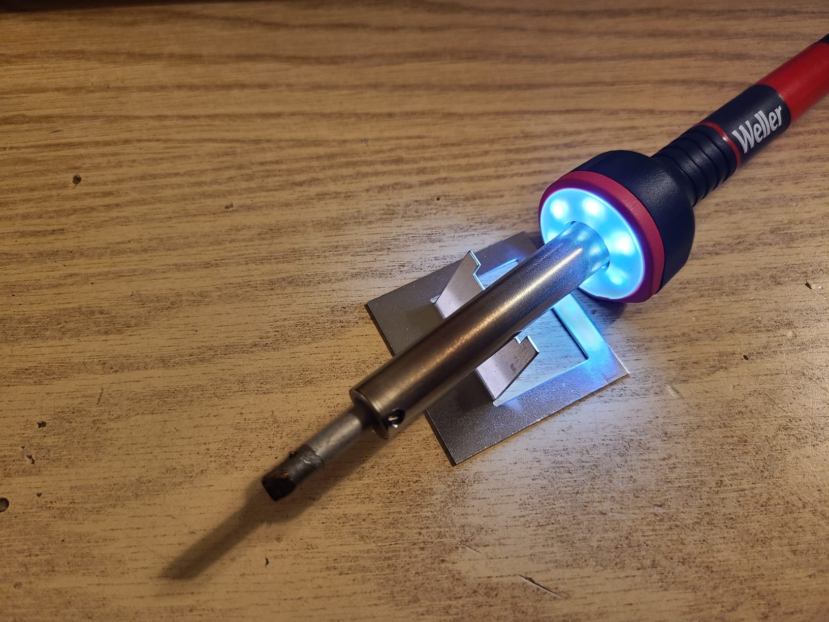 Weller 60W/120V Soldering Iron Kit, LED Halo Ring - WLIRK6012A customer photo 1