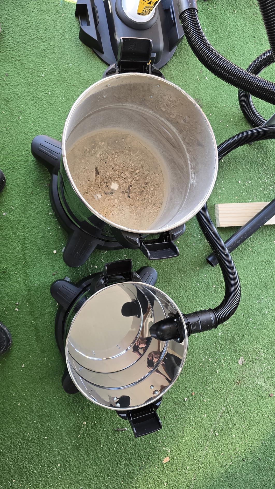 DEWALT Dust Separator with 10 Gallon Stainless Steel Tank, 99.5% Efficiency Cyclone Dust Collector, High-Performance Cycle Powder Collector Filter, DXVCS003 customer photo 1