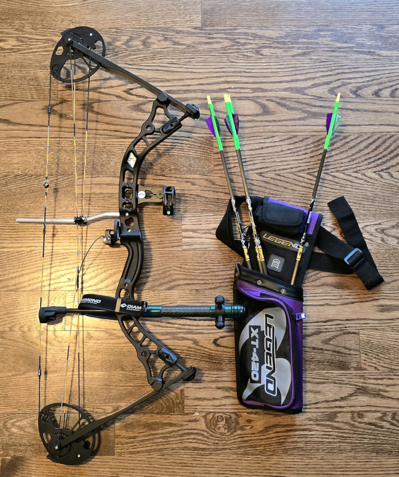 Diamond Archery Infinite 305 Adjustable Fully Accessorized Hunting Compound Bow customer photo 2
