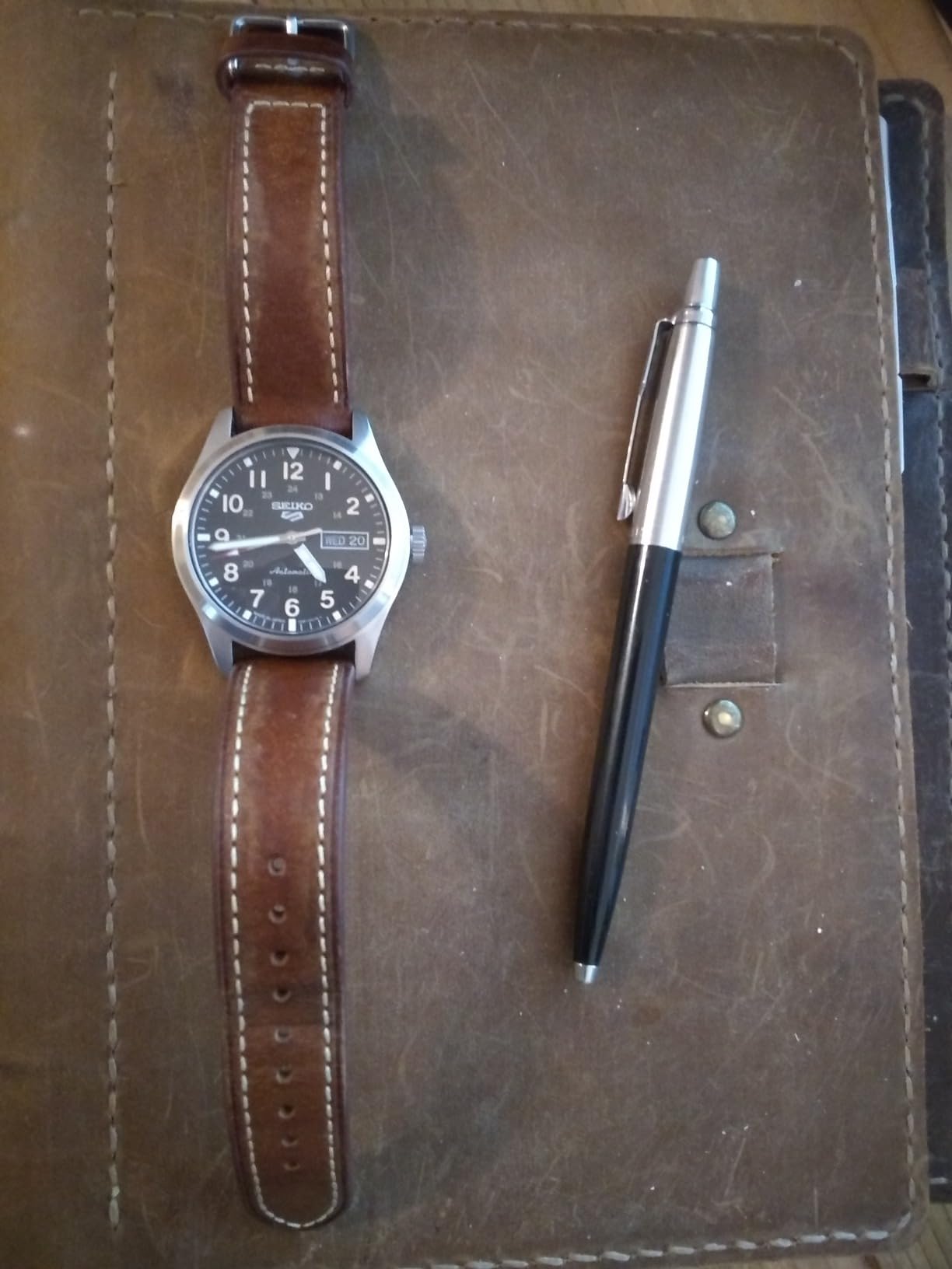 Seiko 5 Sports Automatic Watch for Men - Day/Date Calendar, LumiBrite Hands customer photo 1