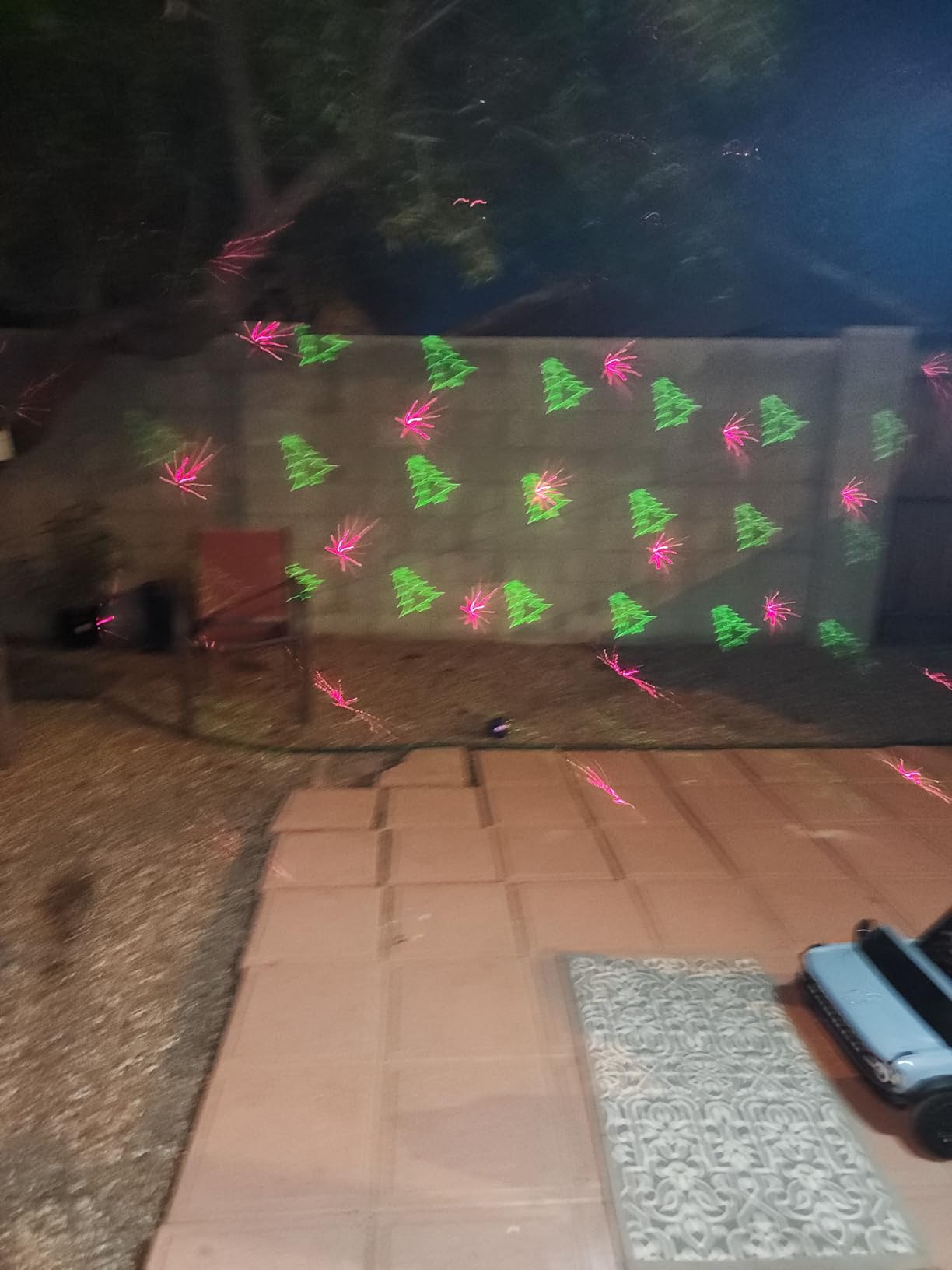 Christmas Projector Lights Outdoor, Led Christmas Laser Lights Landscape Spotlight Red and Green Star Show Waterproof with Remote Decorative Patterns customer photo 2
