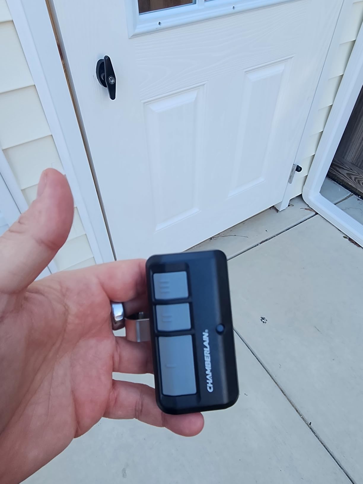 Chamberlain B6713T Smart Advanced Corner LED Lighting-myQ Smartphone Controlled-Ultra Quiet, Strong Belt Drive & MAX Lifting Power, Blue Garage Door Opener customer photo 1