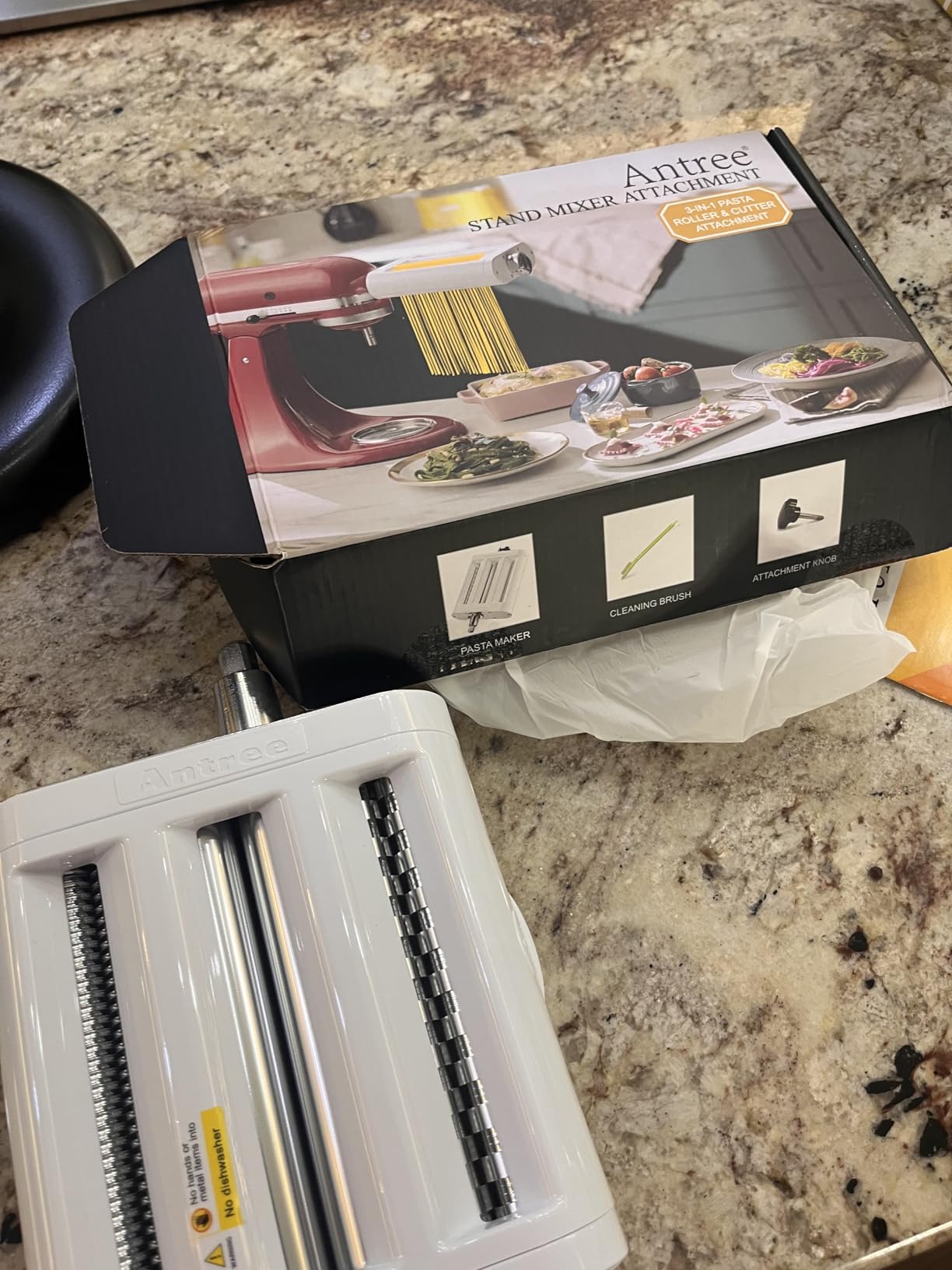 ANTREE 3-IN-1 Pasta Attachment & Ravioli Attachment for KitchenAid Stand Mixers, Pasta Maker Accessories Included Pasta Sheet Roller, Spaghetti Cutter and Ravioli Maker Attachment customer photo 2