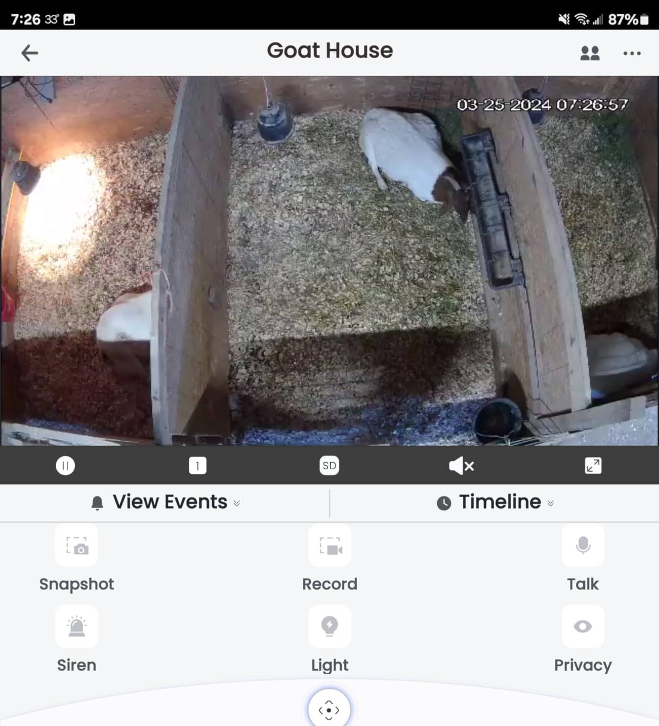 Lorex 2K Pan-Tilt Outdoor WiFi Security Camera, 360° View, Auto-Tracking, Color Night Vision, Person Detection, Warning Light & Siren, IP66 Weatherproof, 32GB MicroSD Included, No Monthly Fee customer photo 2
